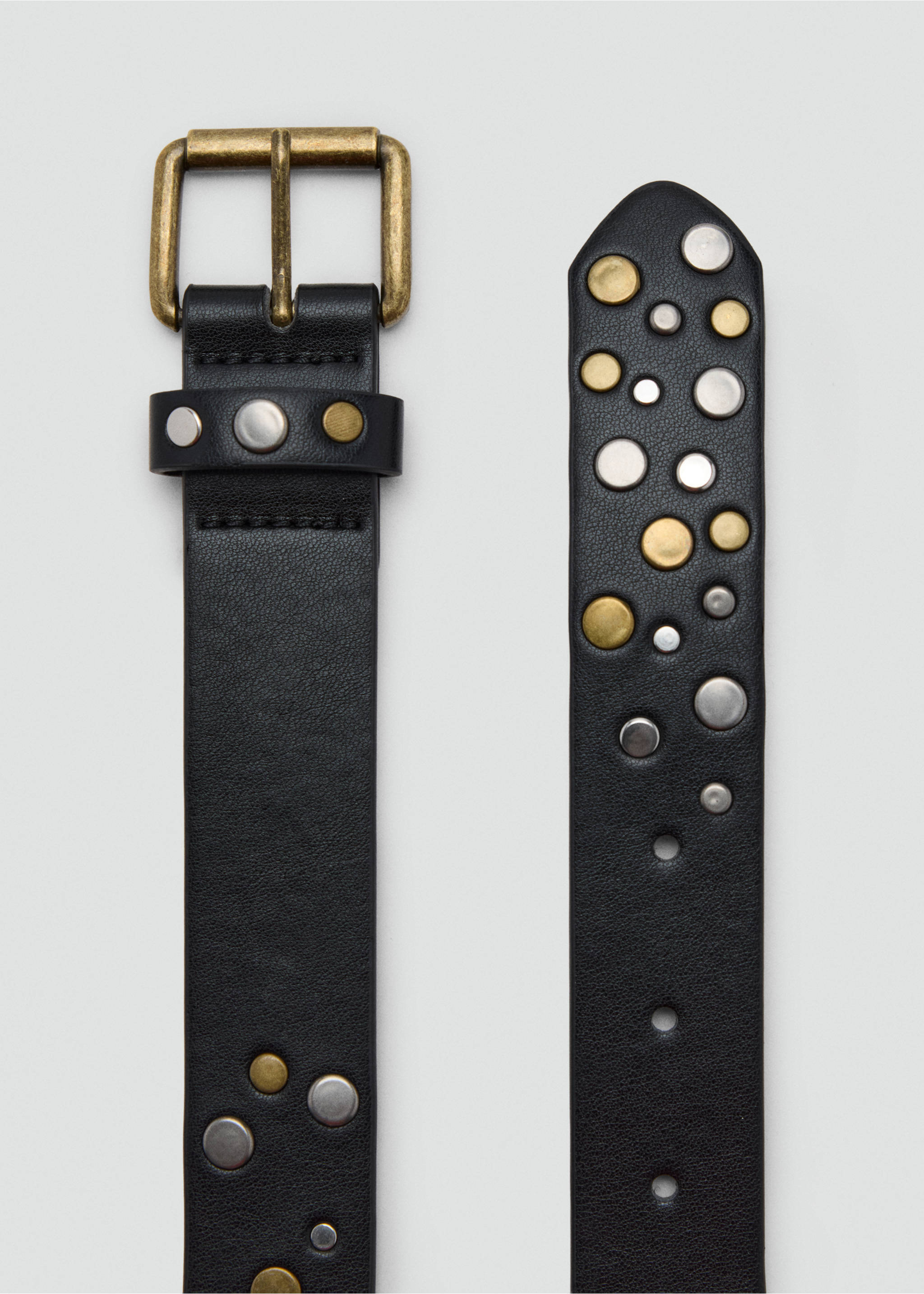 Studded belt - Details of the article 2, Black. Ref: 37055876-00.