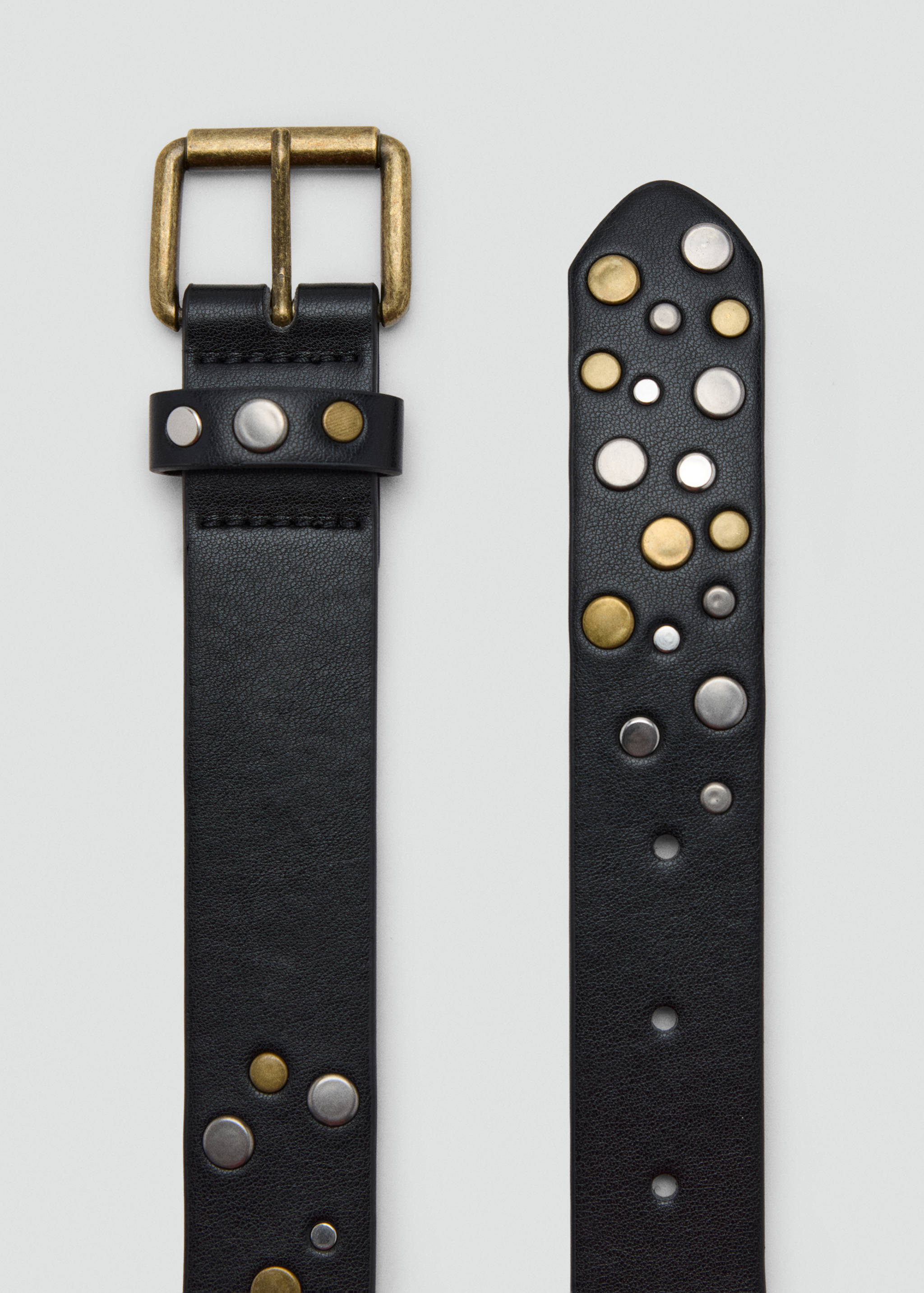 Studded belt - Details of the article 2