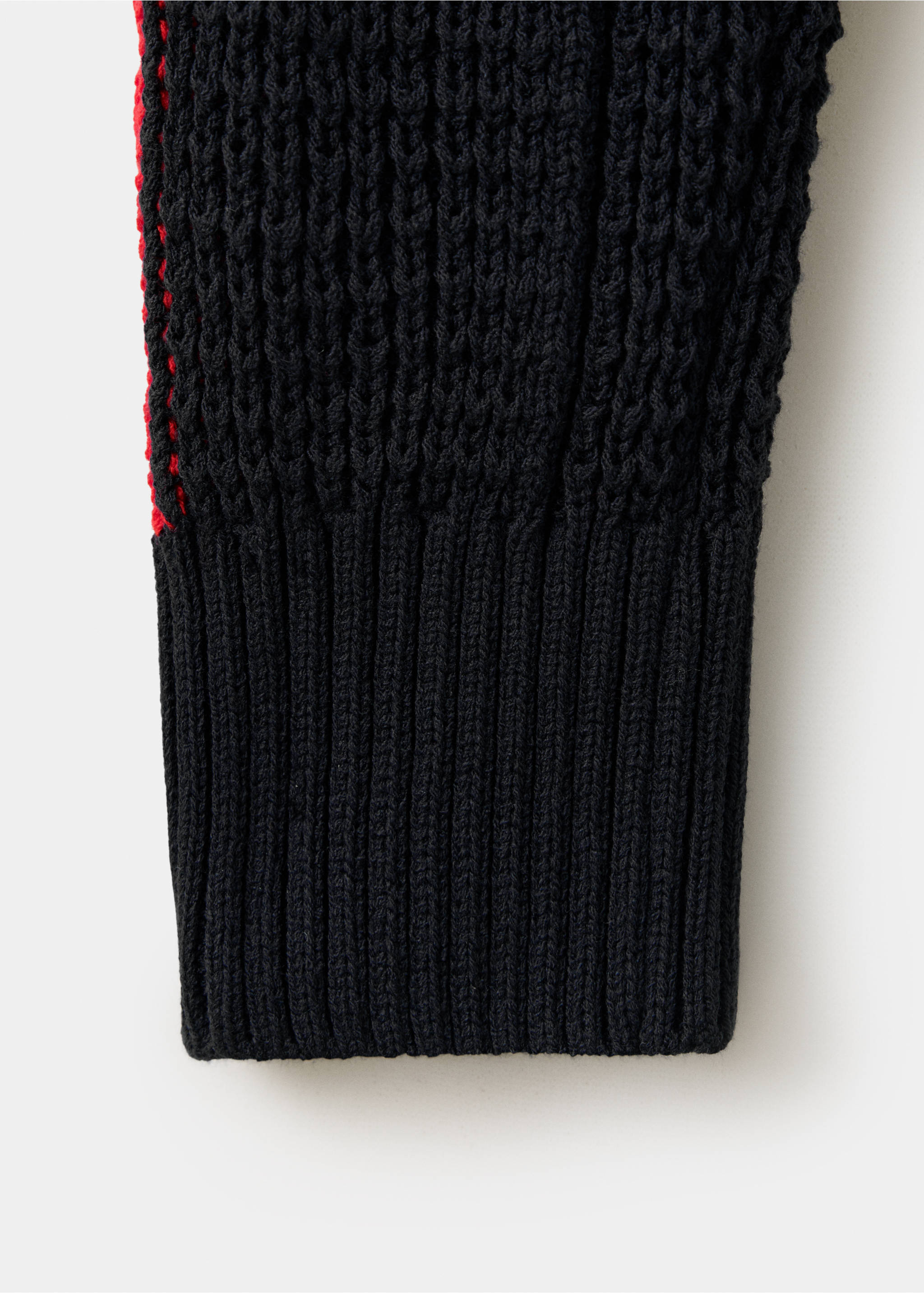 Cable-knit cardigan with contrasting stripes - Details of the article 0, Sand. Ref: 37055877-00.