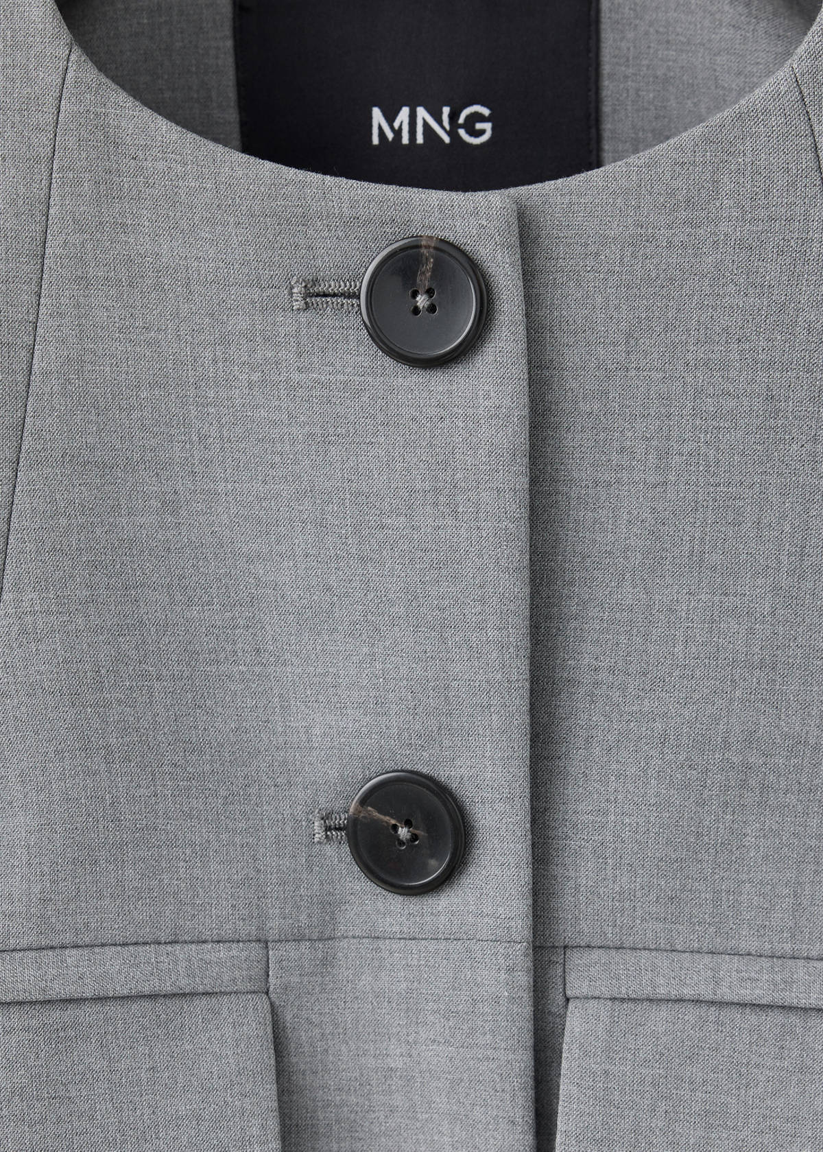 Straight jacket with flap pockets — Grey