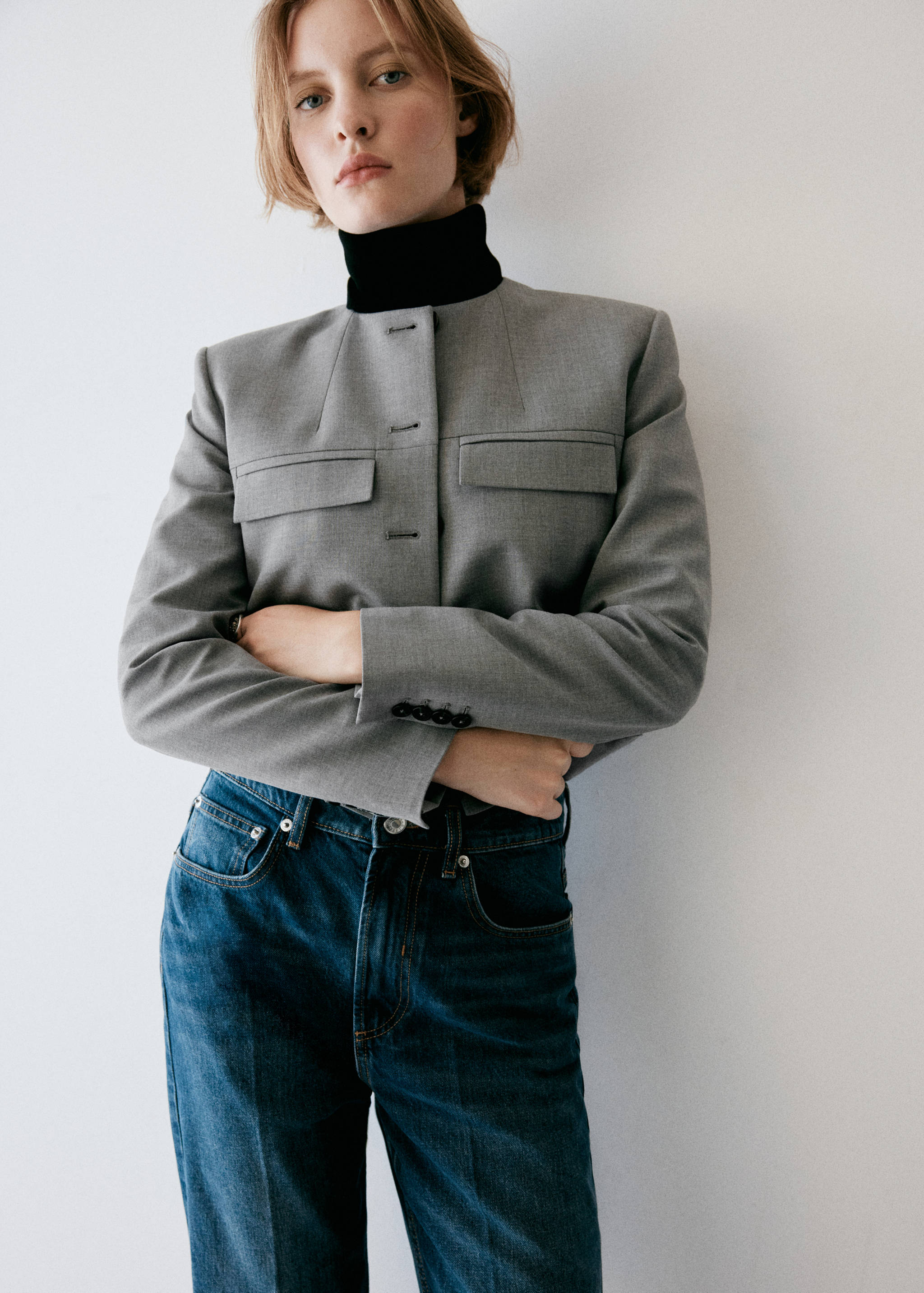 Straight jacket with flap pockets - Details of the article 4