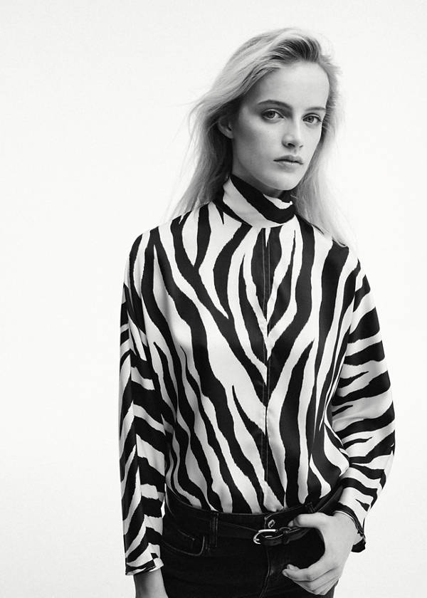 Straight high-neck blouse — Off White