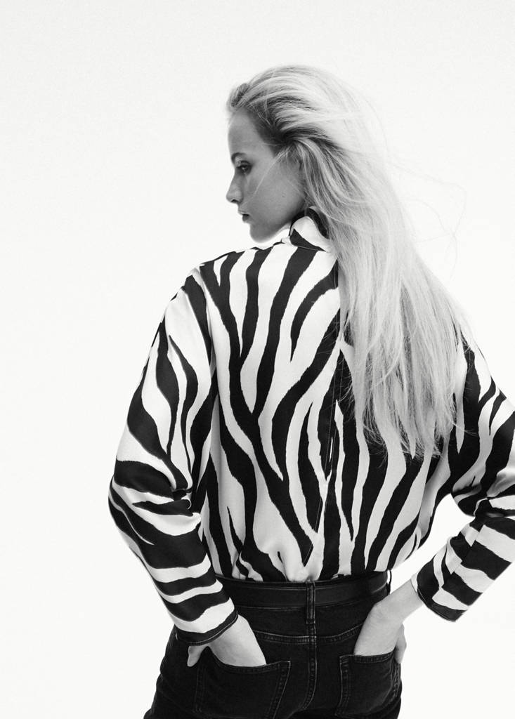 Straight high-neck blouse — Off White