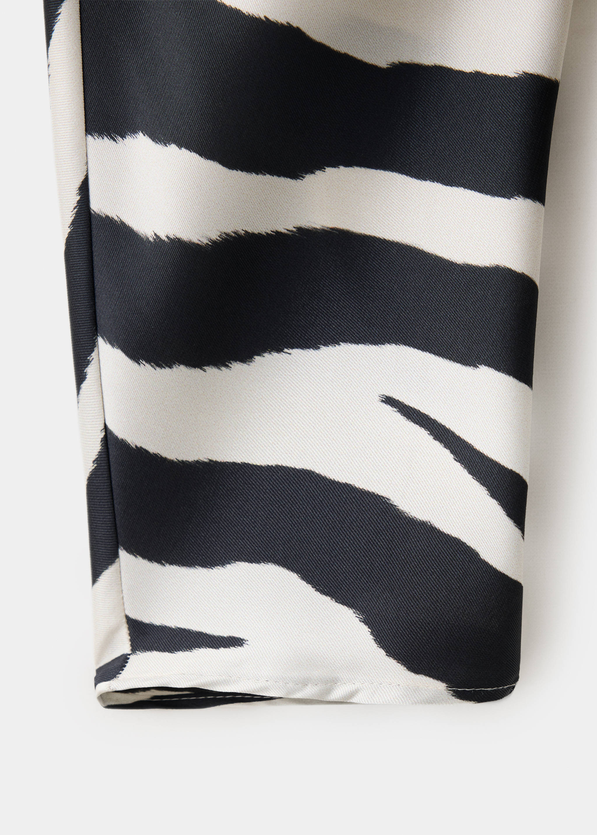 Blouse droite à col montant - Détail de l'article 0