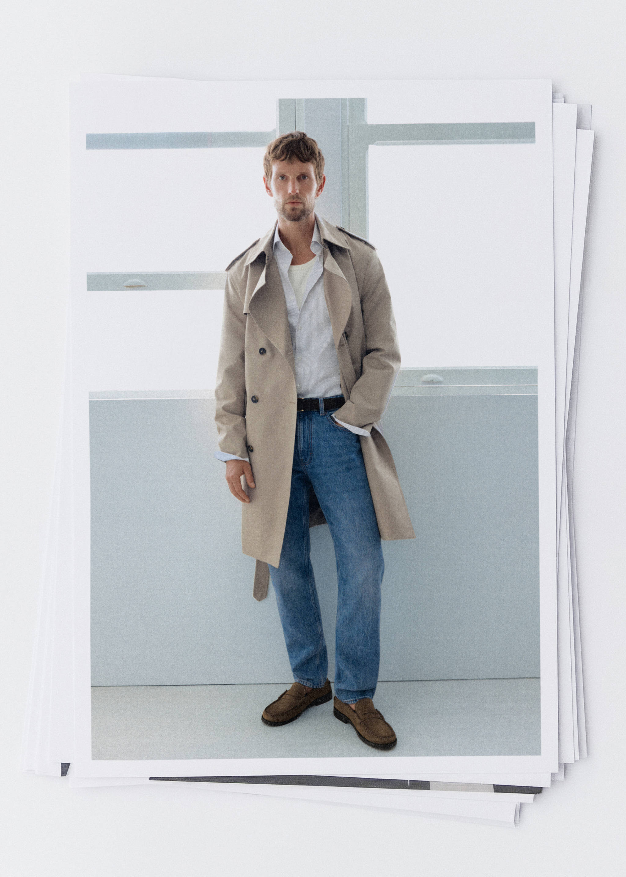Water-repellent belted trench coat - General plane