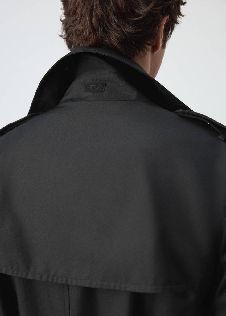 Water-repellent belted trench coat — Black