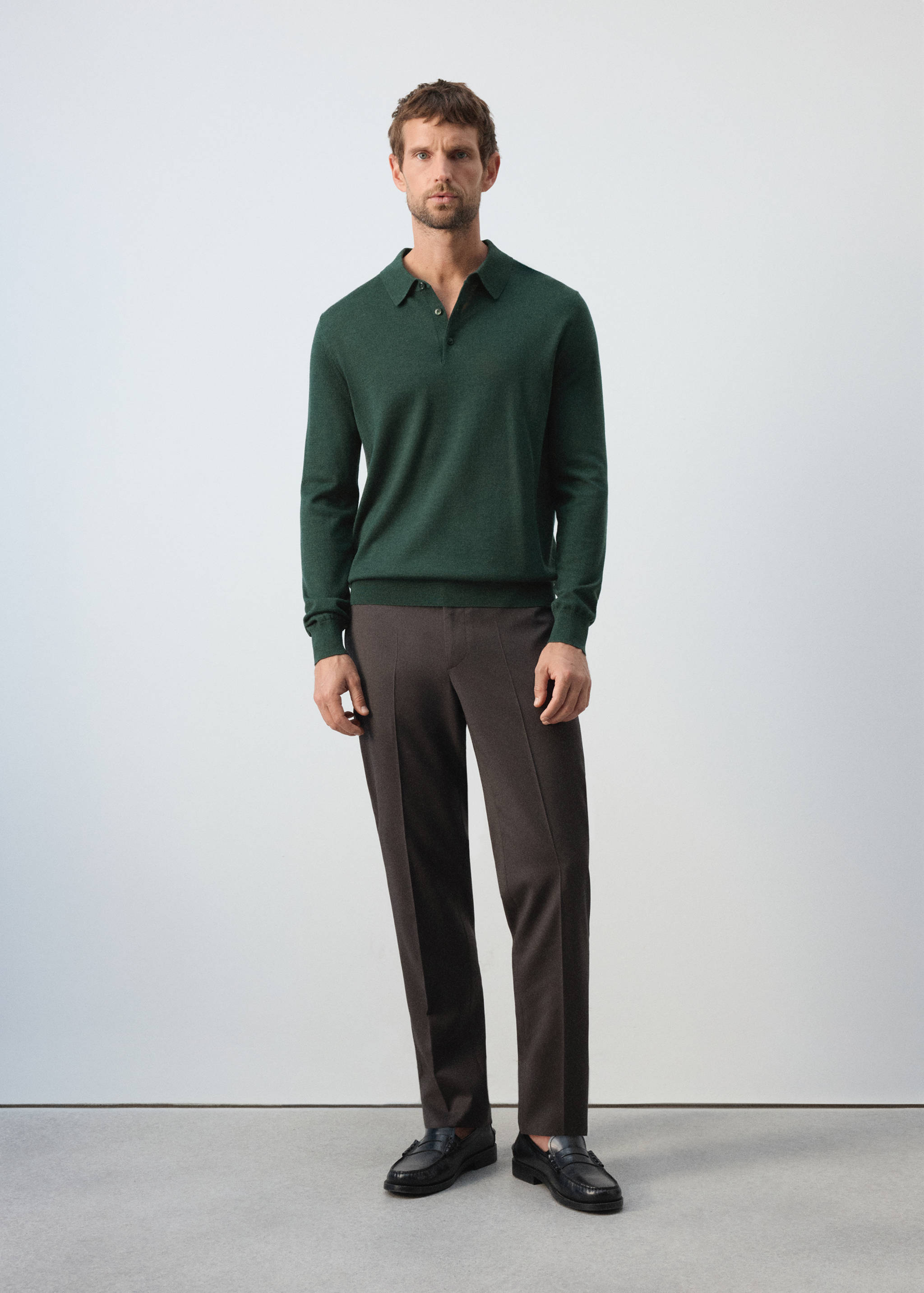 100% fine-knit wool polo sweater - Общий план