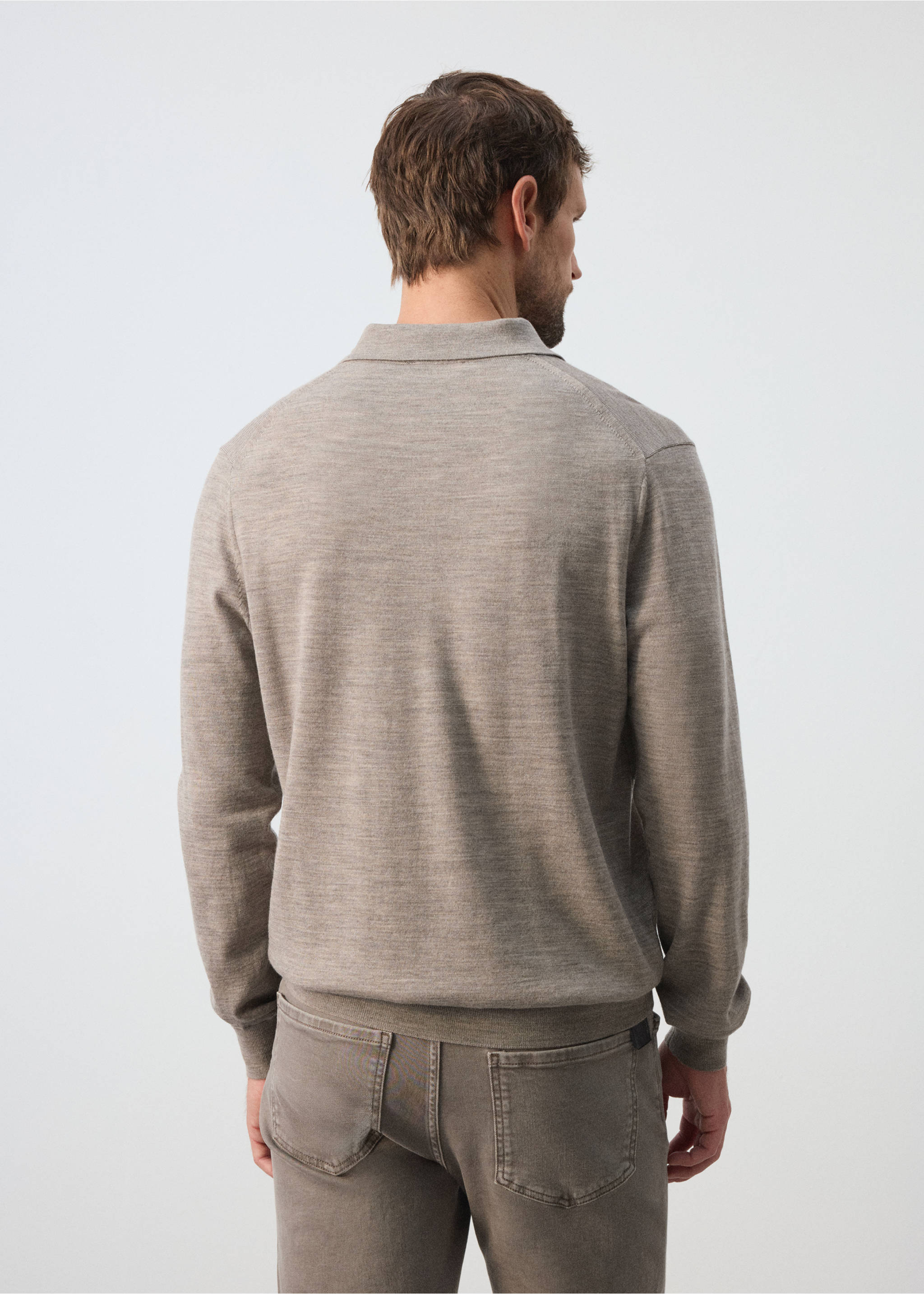 100% fine-knit wool polo sweater - Обратная сторона изделия, Серебристая норка. Ref: 37055981-00.