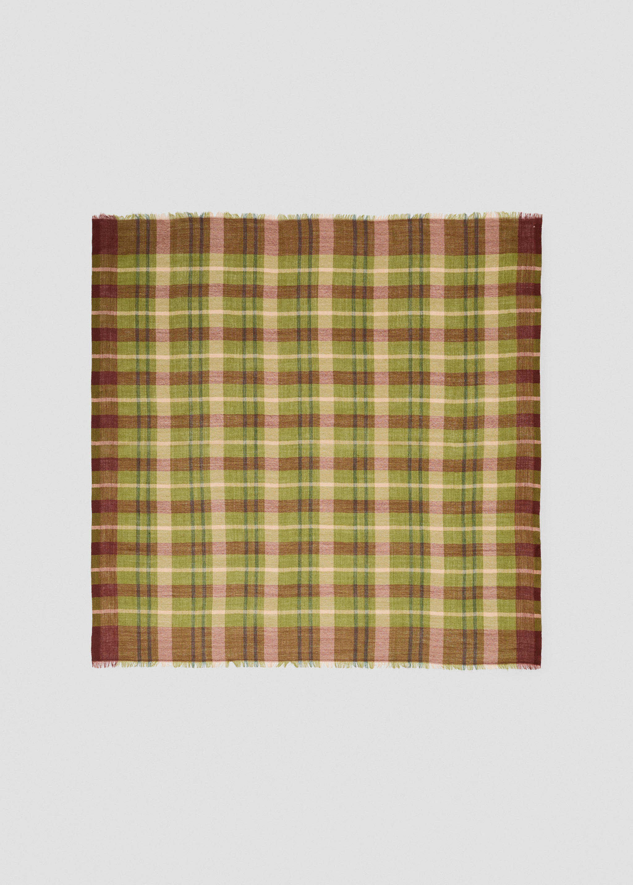 100% wool plaid scarf - Details of the article 2