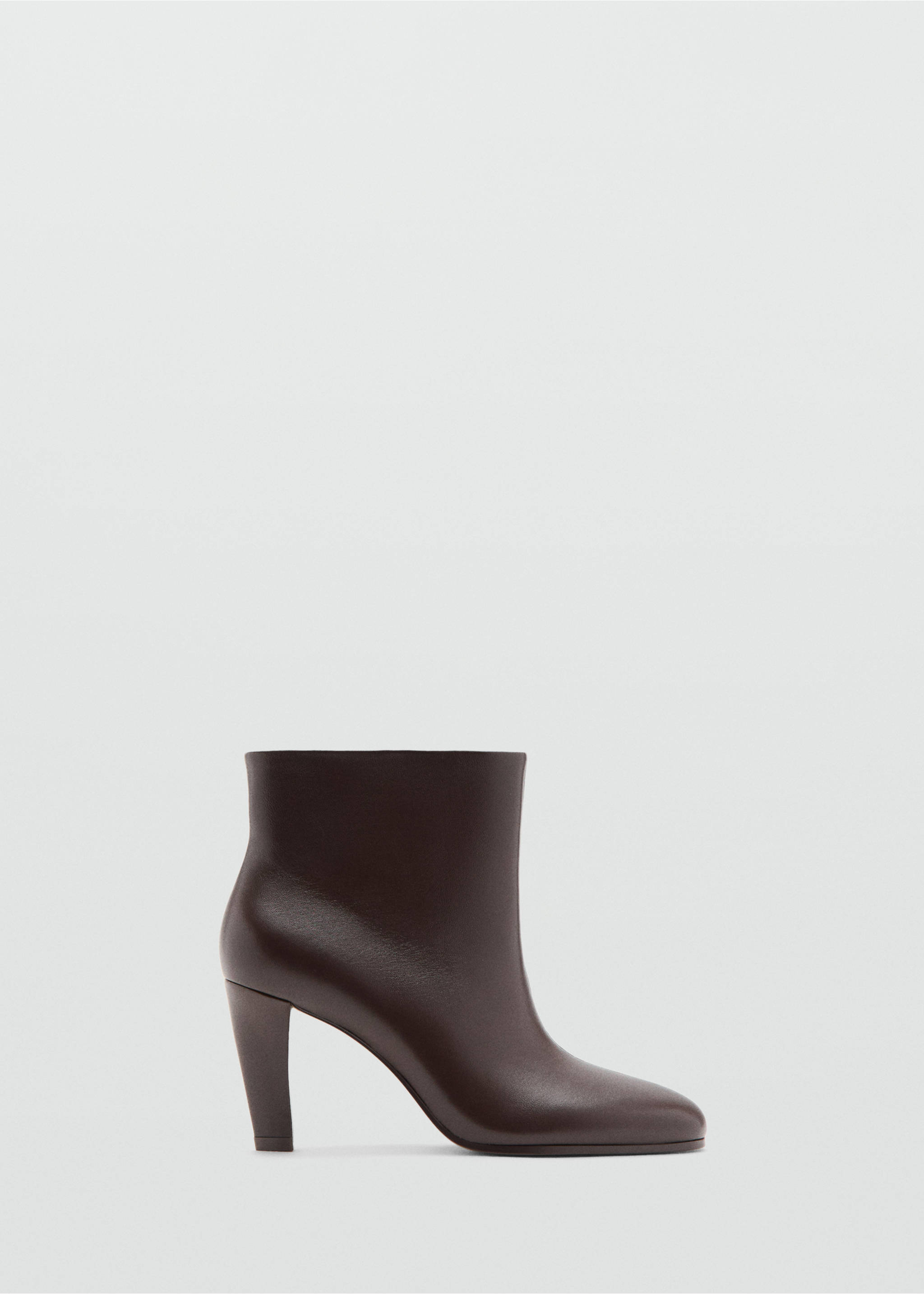 Leather heeled boots - Article without model, Chocolate. Ref: 37055986-00.