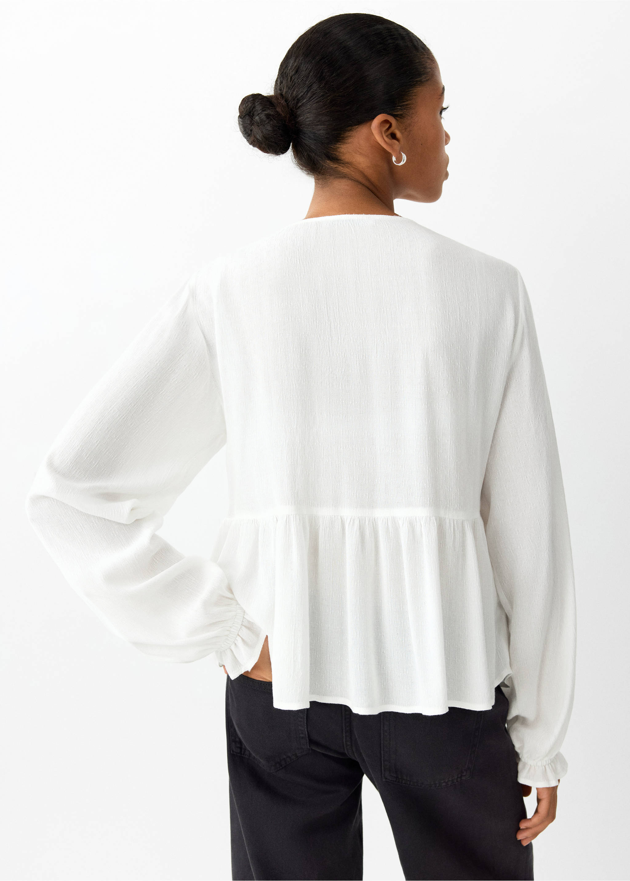 White textured long-sleeved shirt with a peplum hem, back view., Off White. Ref: 37055987-00.