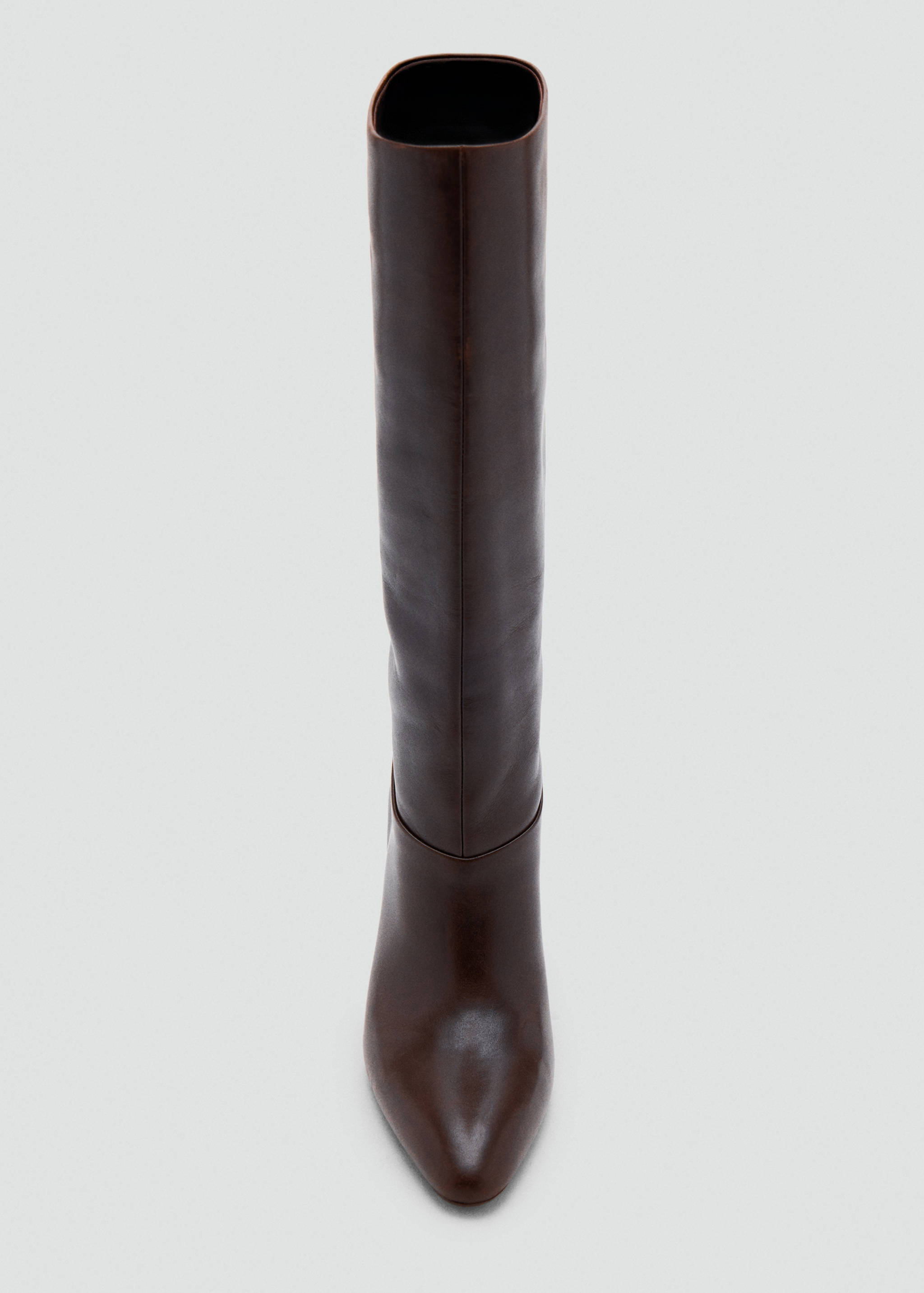 Leather heeled boots - Details of the article 2