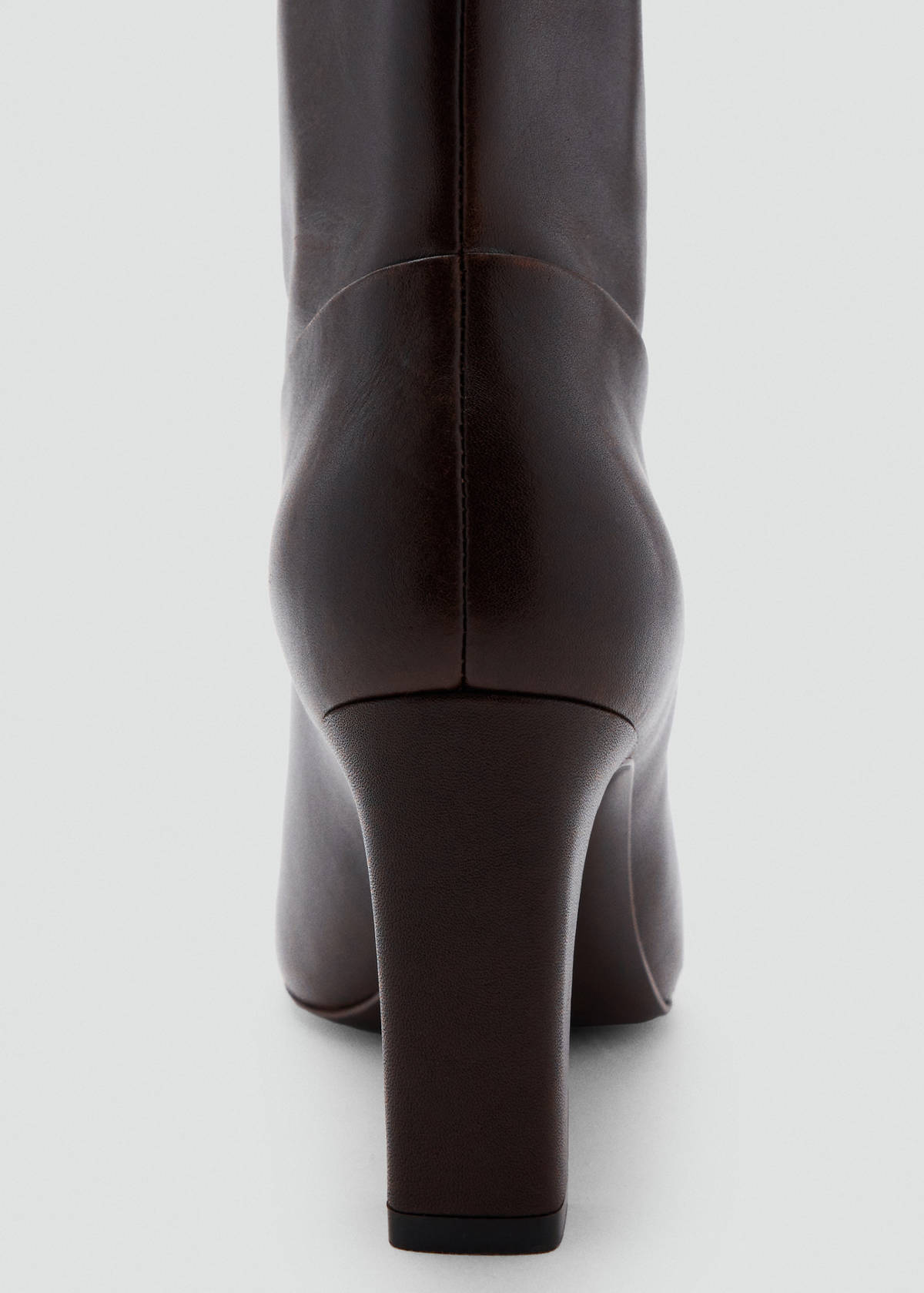 Leather heeled boots — Burgundy