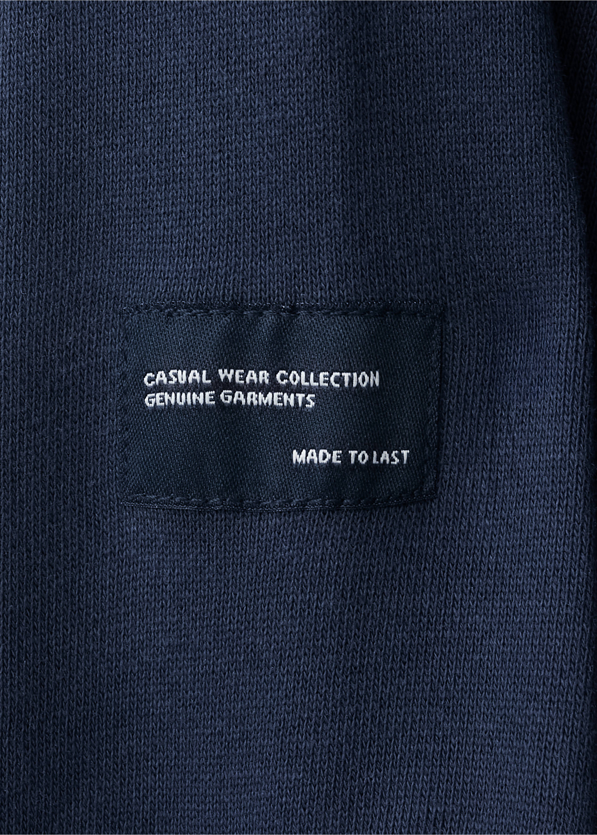Sweat à capuche en coton avec patch décoratif - Détail de l'article 0, Bleu marine foncé. Ref: 37056002-00.