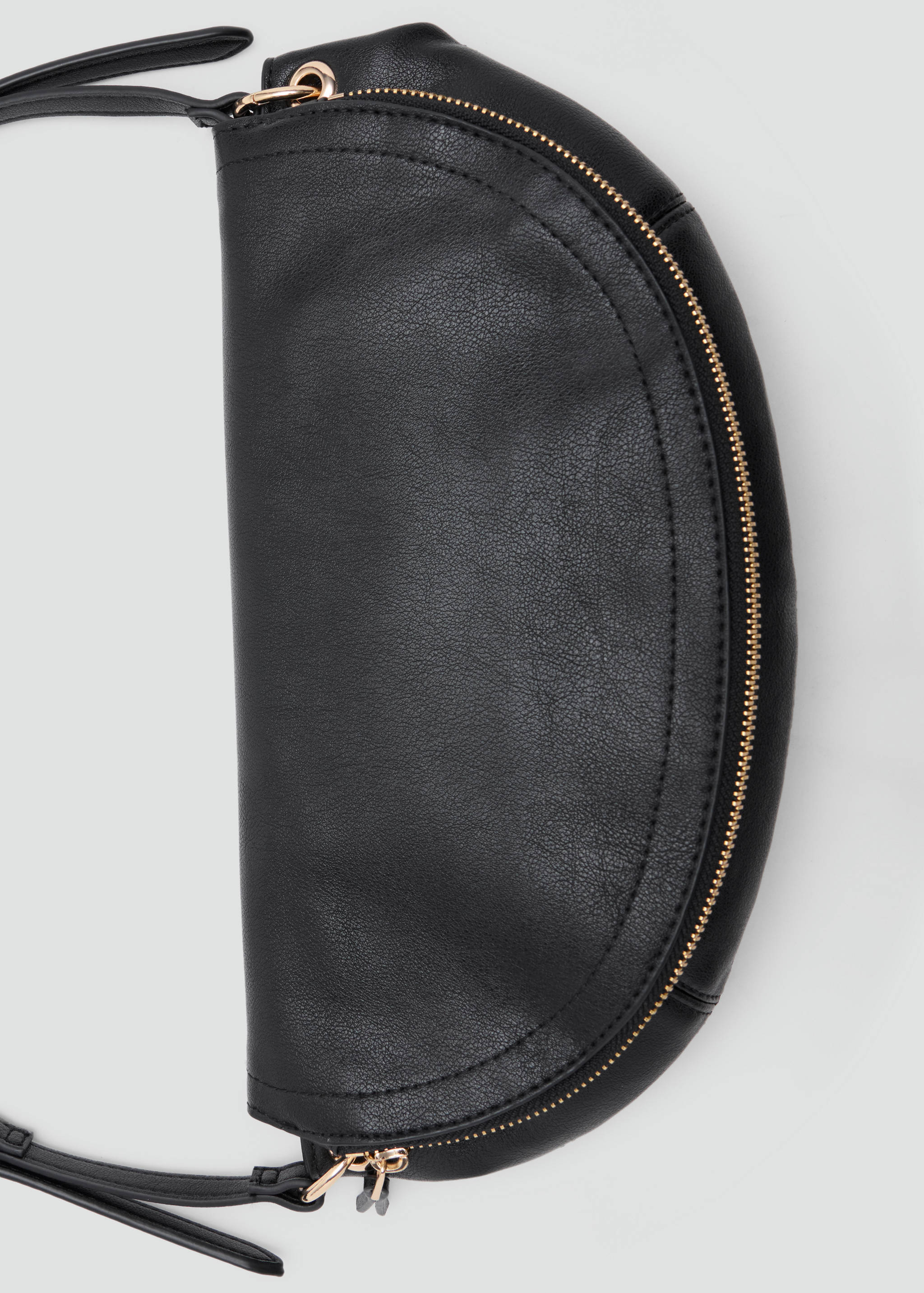 Leather-effect half-moon shoulder bag - Details of the article 3