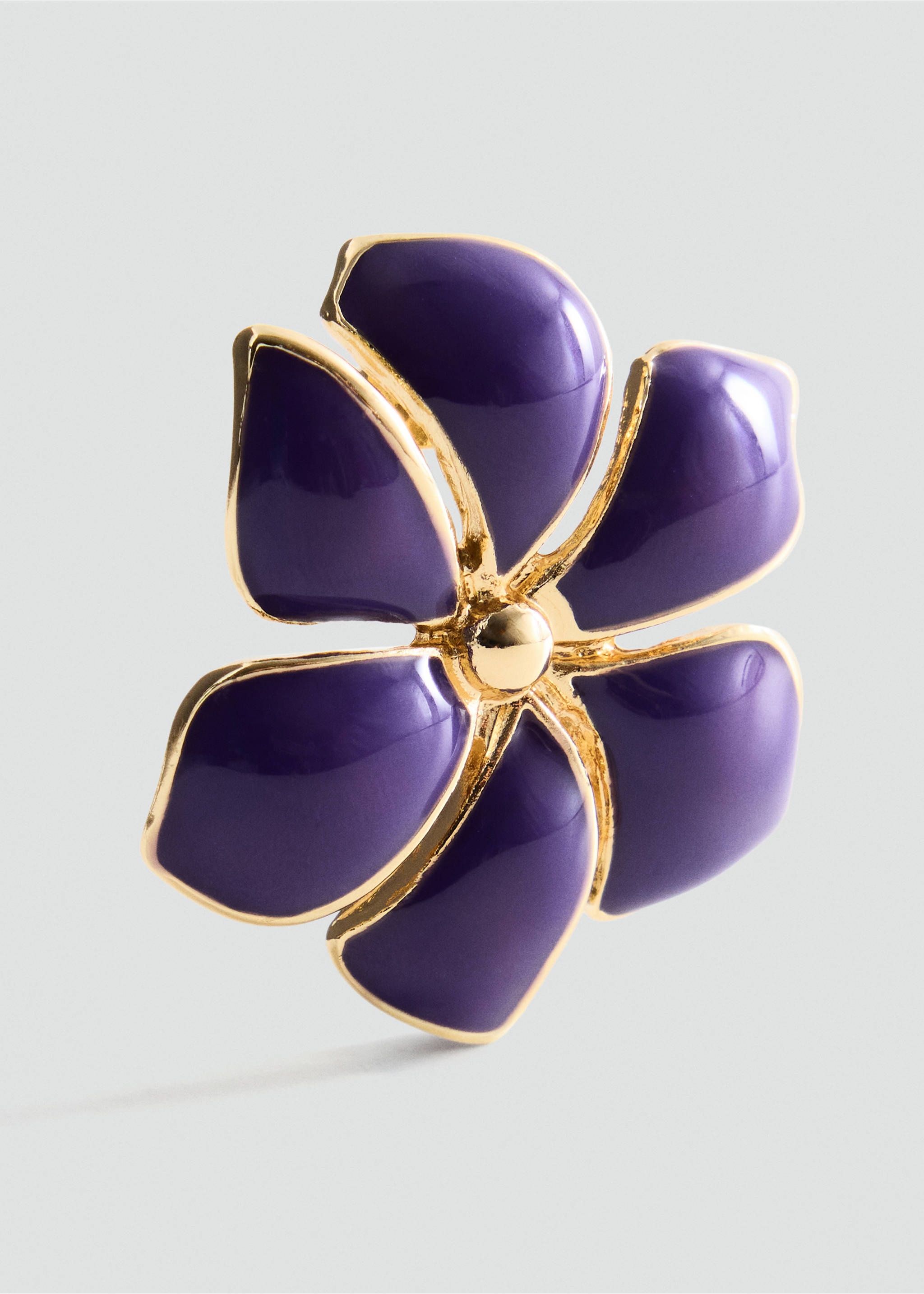 Enamel flower earring - Details of the article 1, Gold. Ref: 37056007-00.