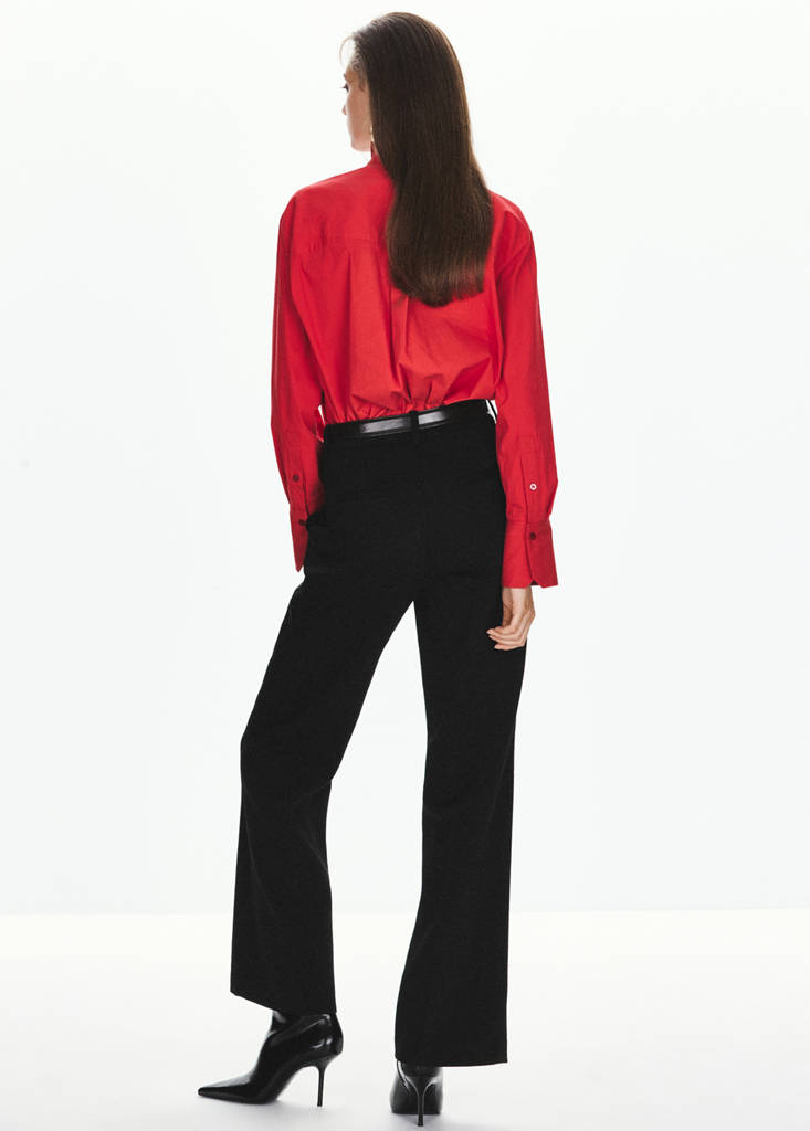 Low-rise straight-leg trousers — Black