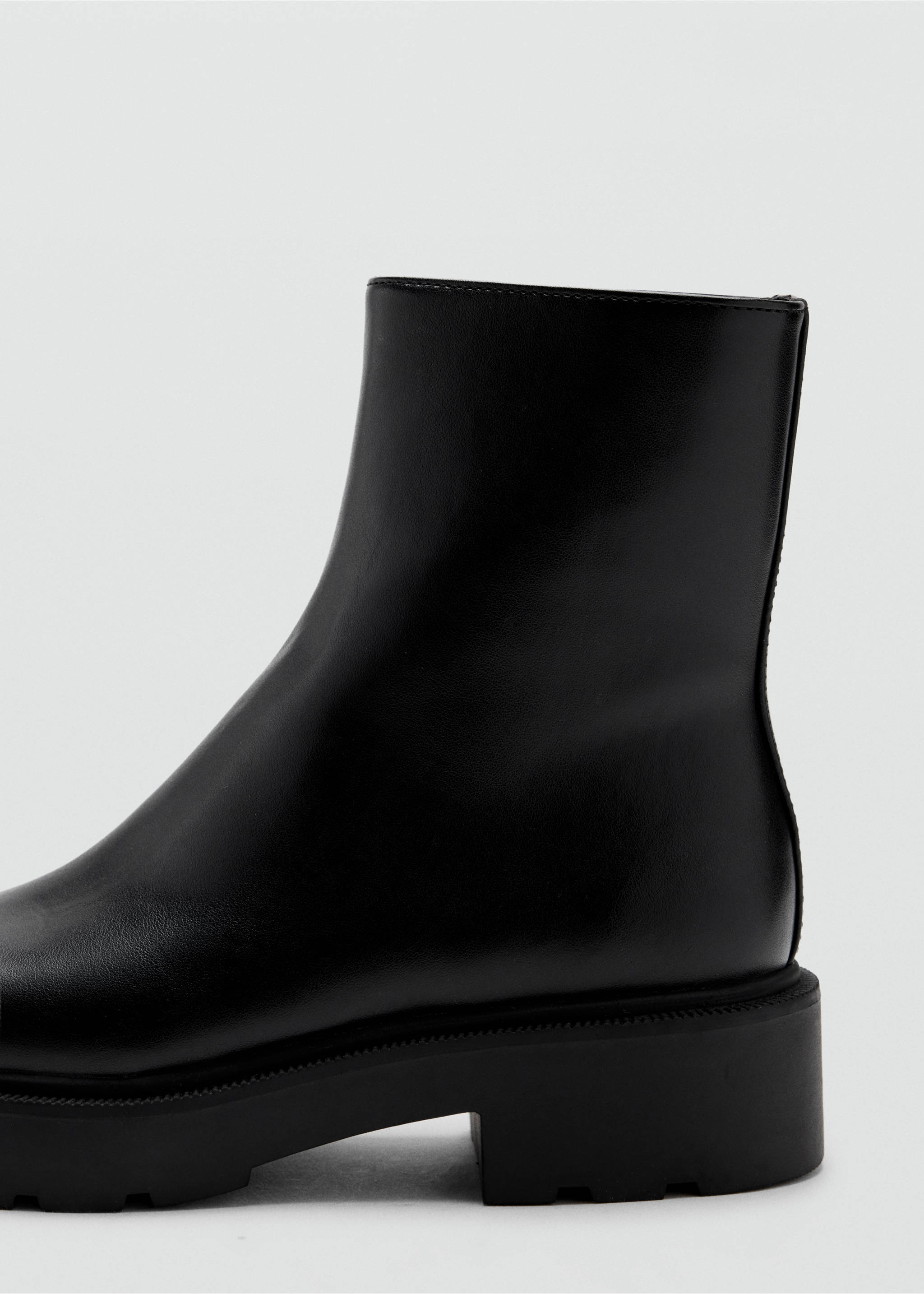 Faux leather ankle boot with round toe - Details of the article 1, Black. Ref: 37056326-00.