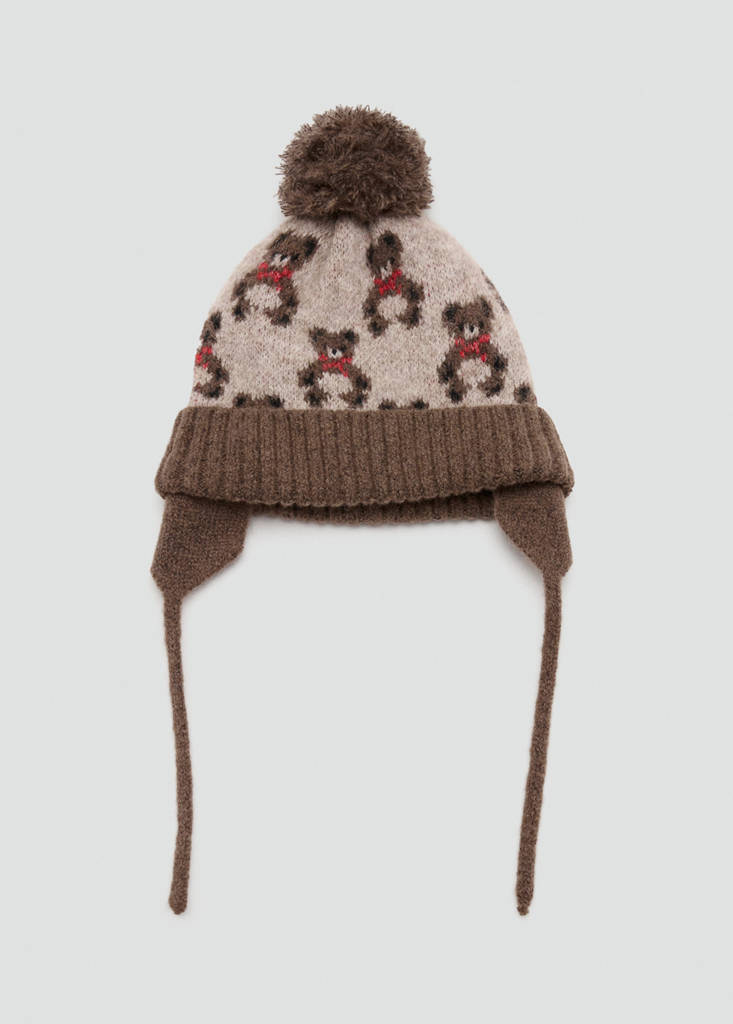 Knitted hat with bears — Medium Brown