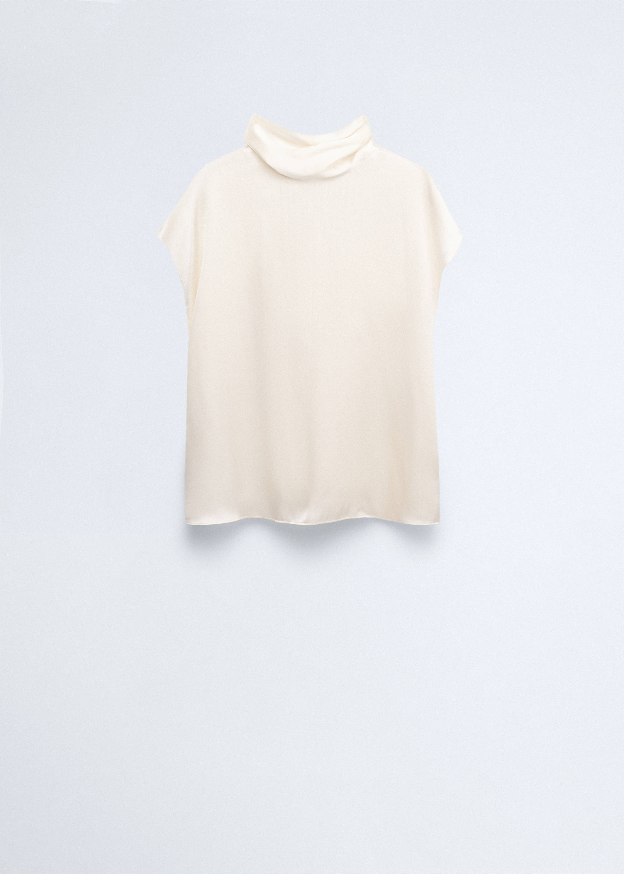 100% silk blouse with a tie-neck - Article without model, Ecru. Ref: 37056353-00.