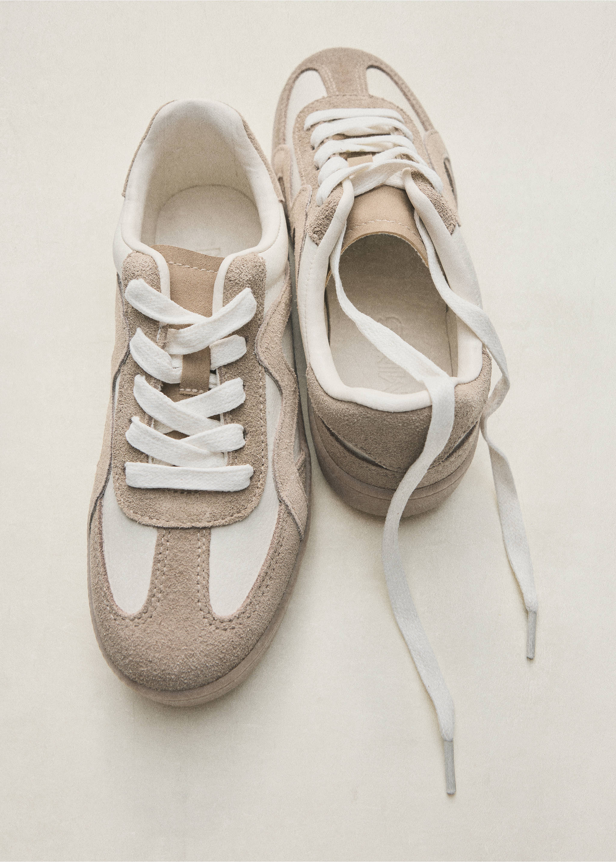 Combined leather trainers - Details of the article 5, Sand. Ref: 37056357-00.