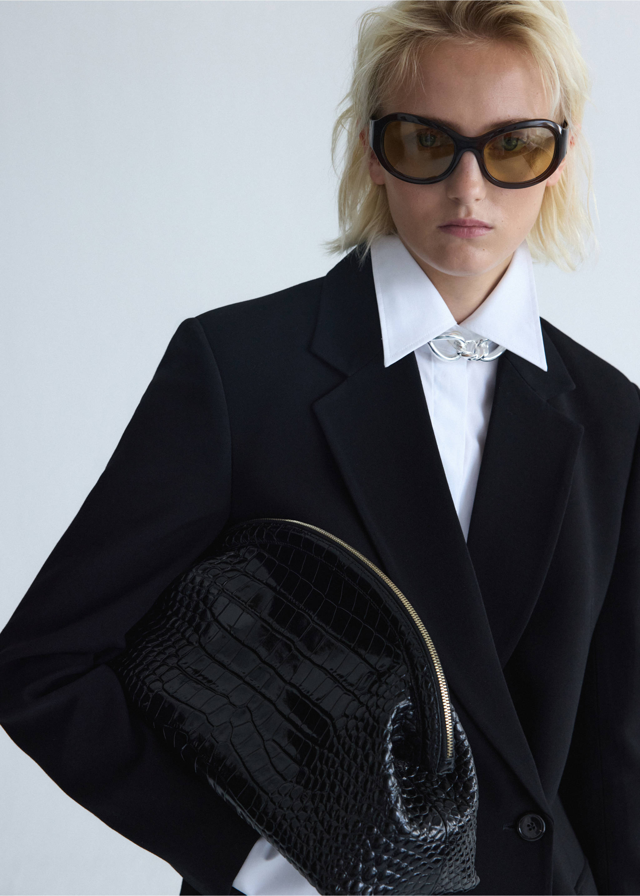 Croc-effect leather clutch bag - General plane, Black. Ref: 37056362-00.