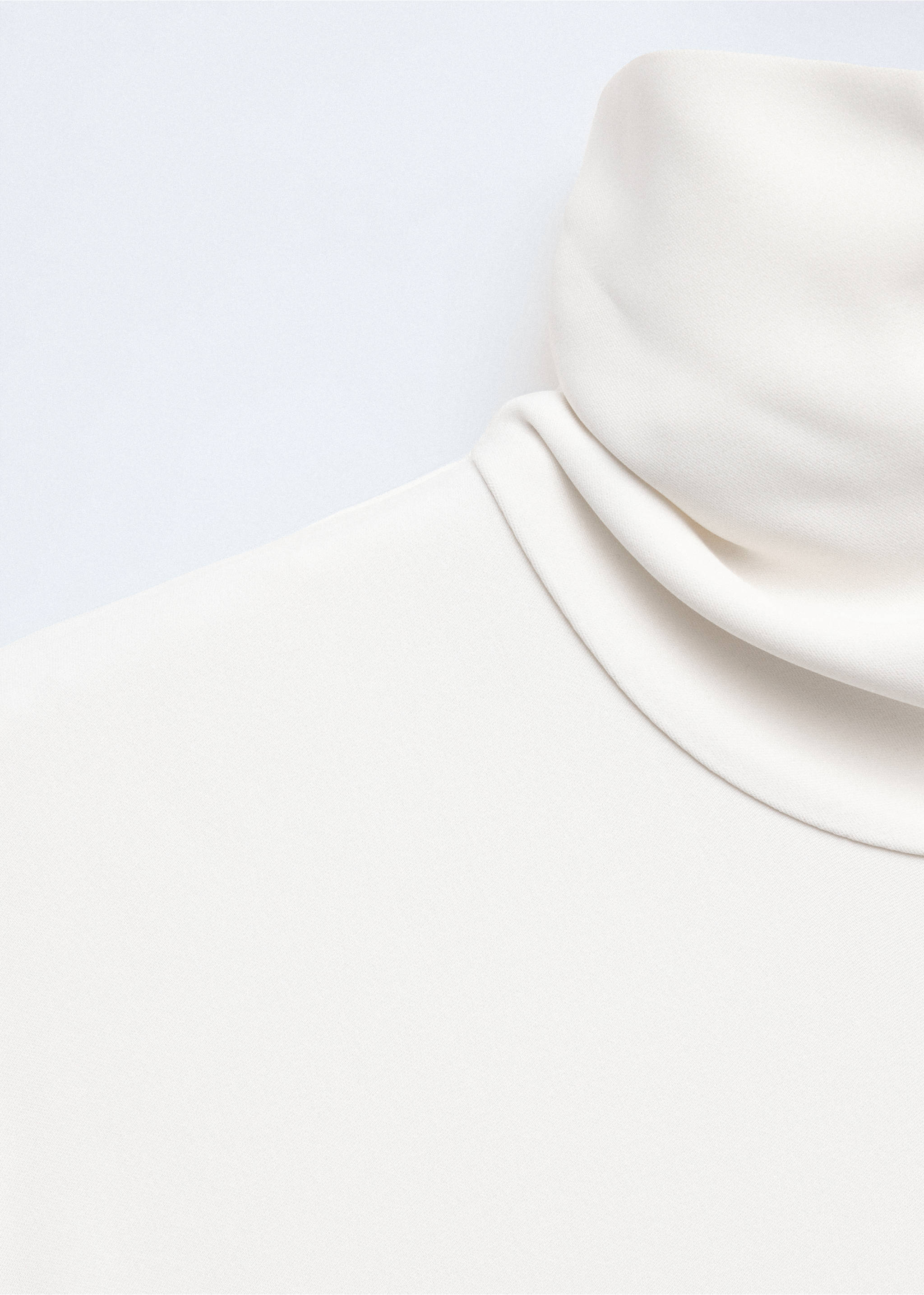 Asymmetrical high-neck blouse - Details of the article 8, Off White. Ref: 37056367-00.