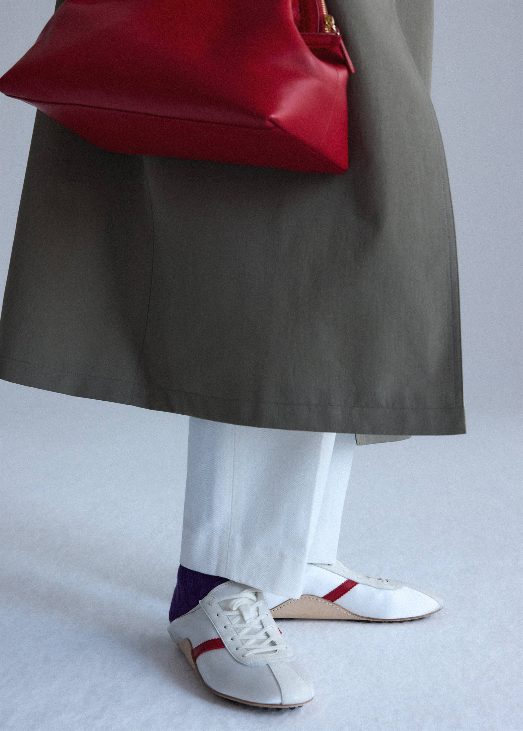 Ankle-length balloon jeans - Details of the article 3