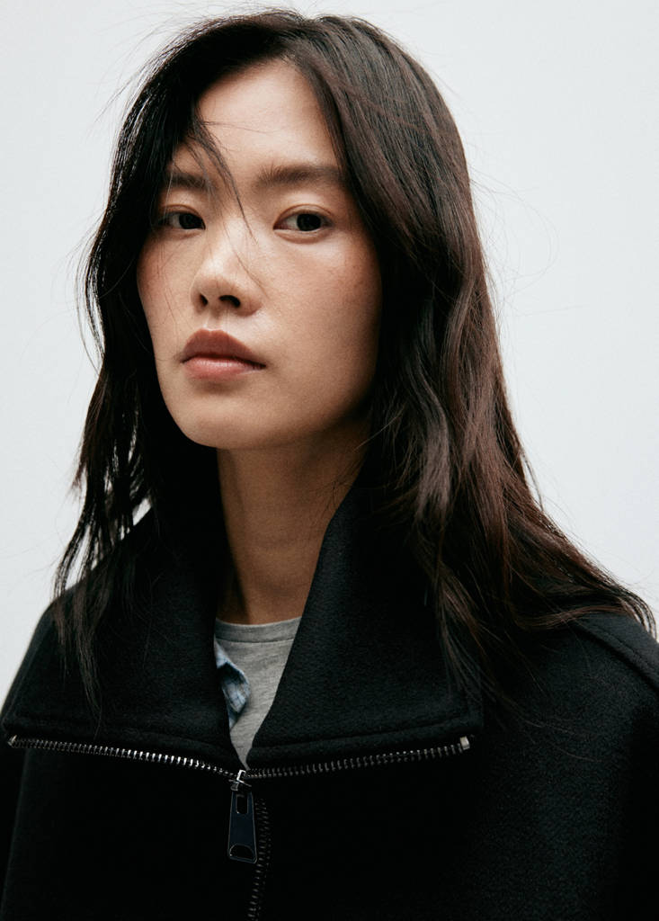 High-neck zip-up jacket — Black