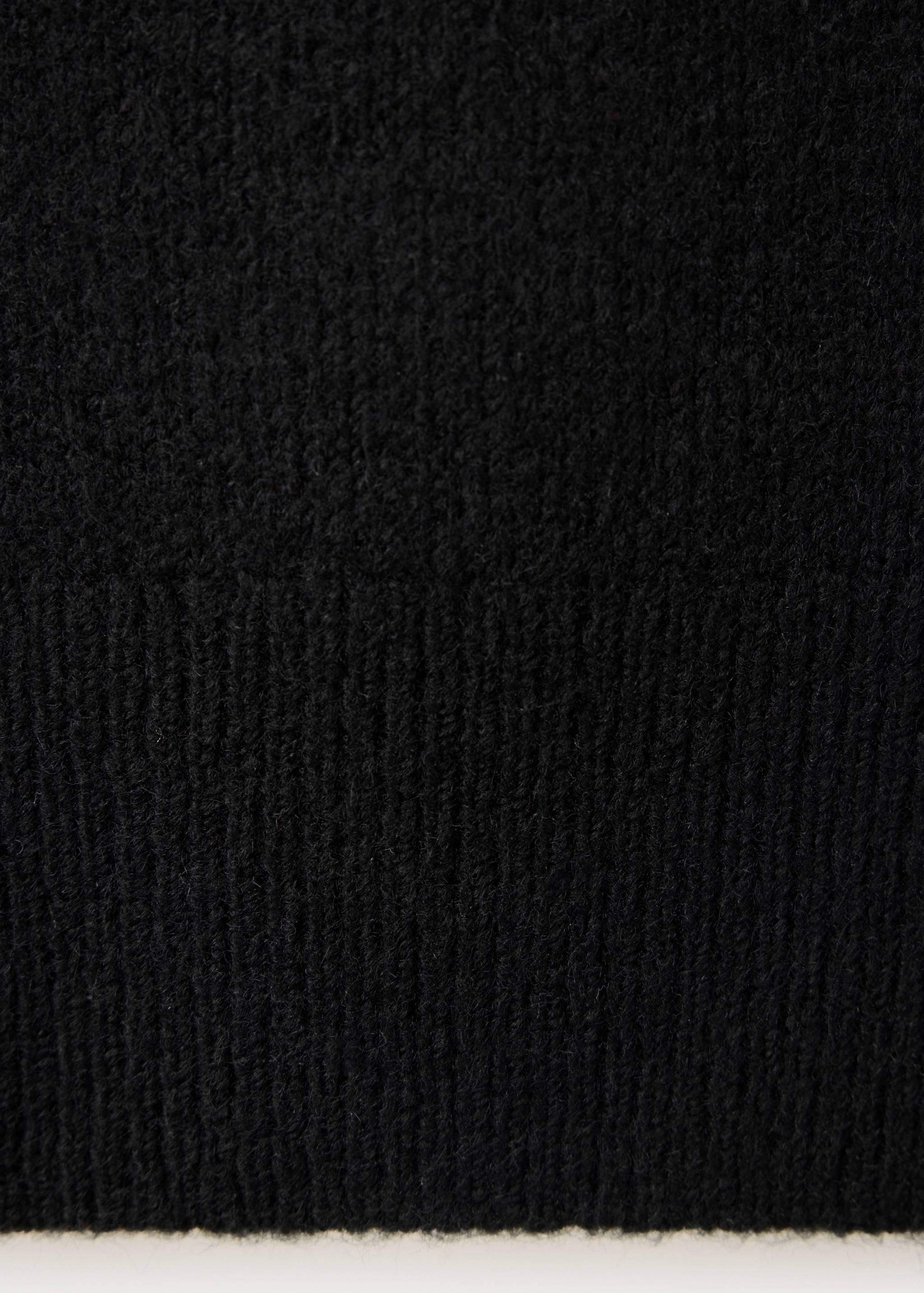 Asymmetrical eyelet jumper - Details of the article 0