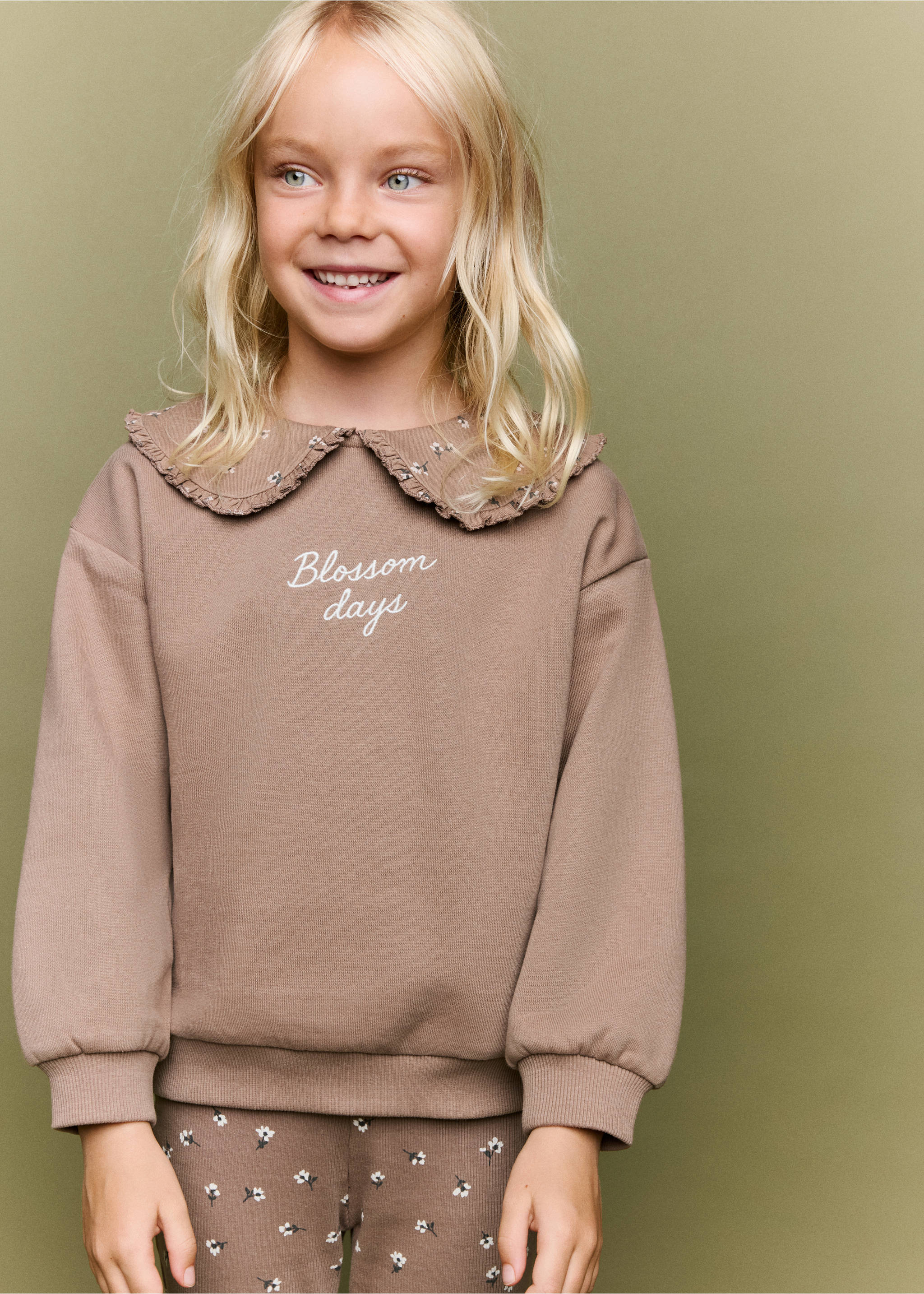 Sweater met reverskraag - Middenvlak, Bruin. Ref: 37056743-00.
