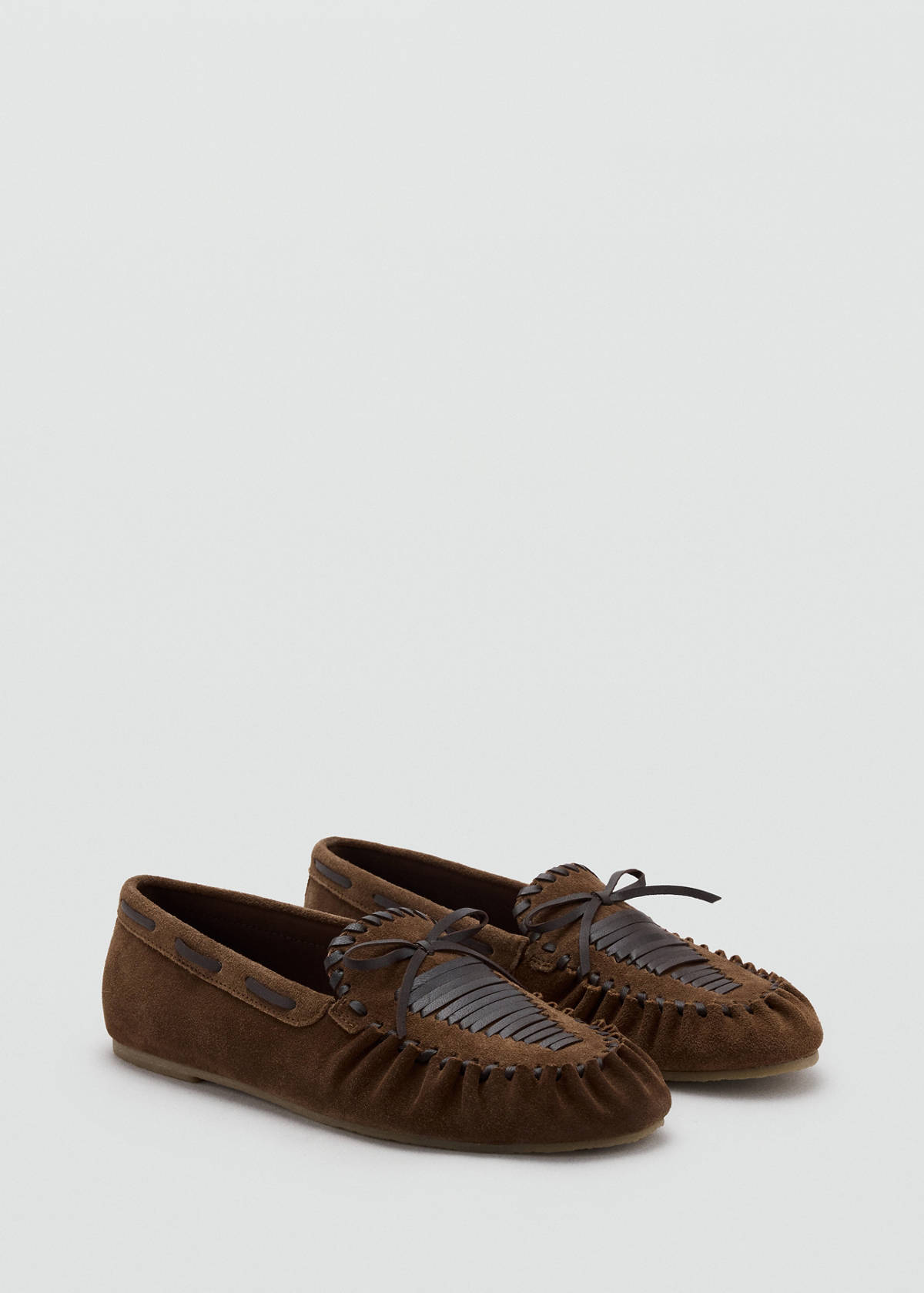 Suede leather loafer with bow — Brown