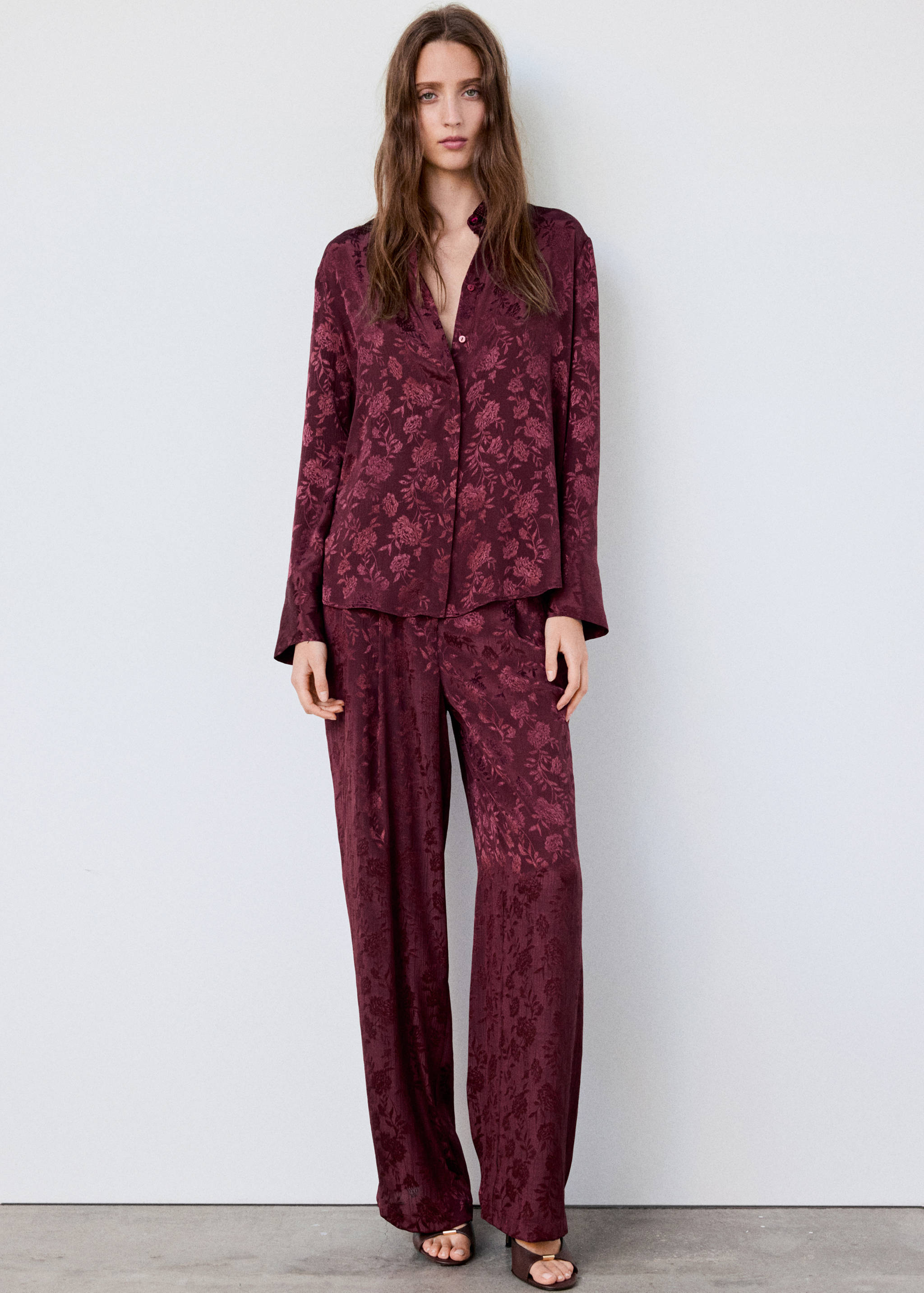 Textured floral jacquard shirt - General plane