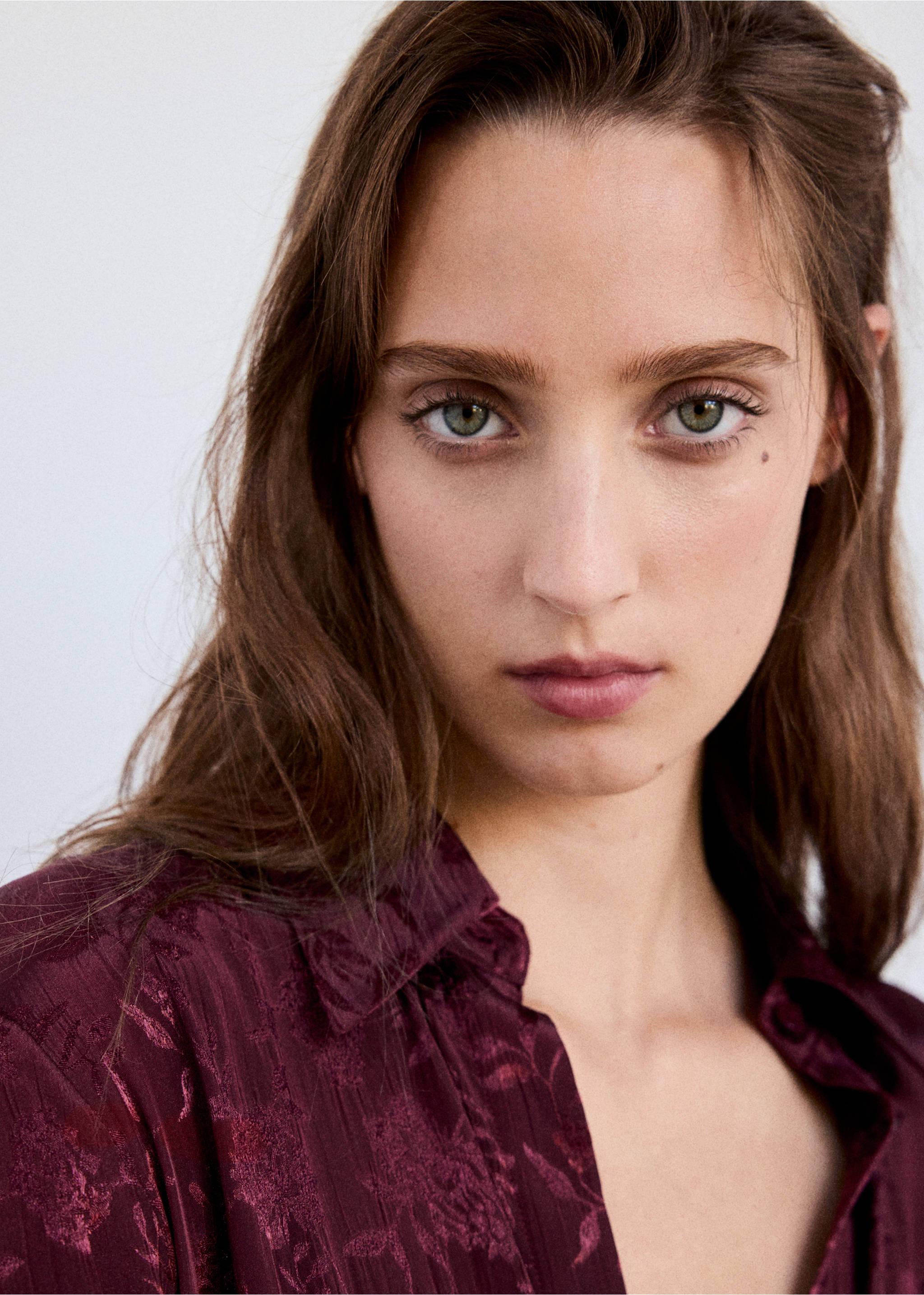 Floral textured jacquard shirt - Medium plane, Burgundy. Ref: 37057115-00.