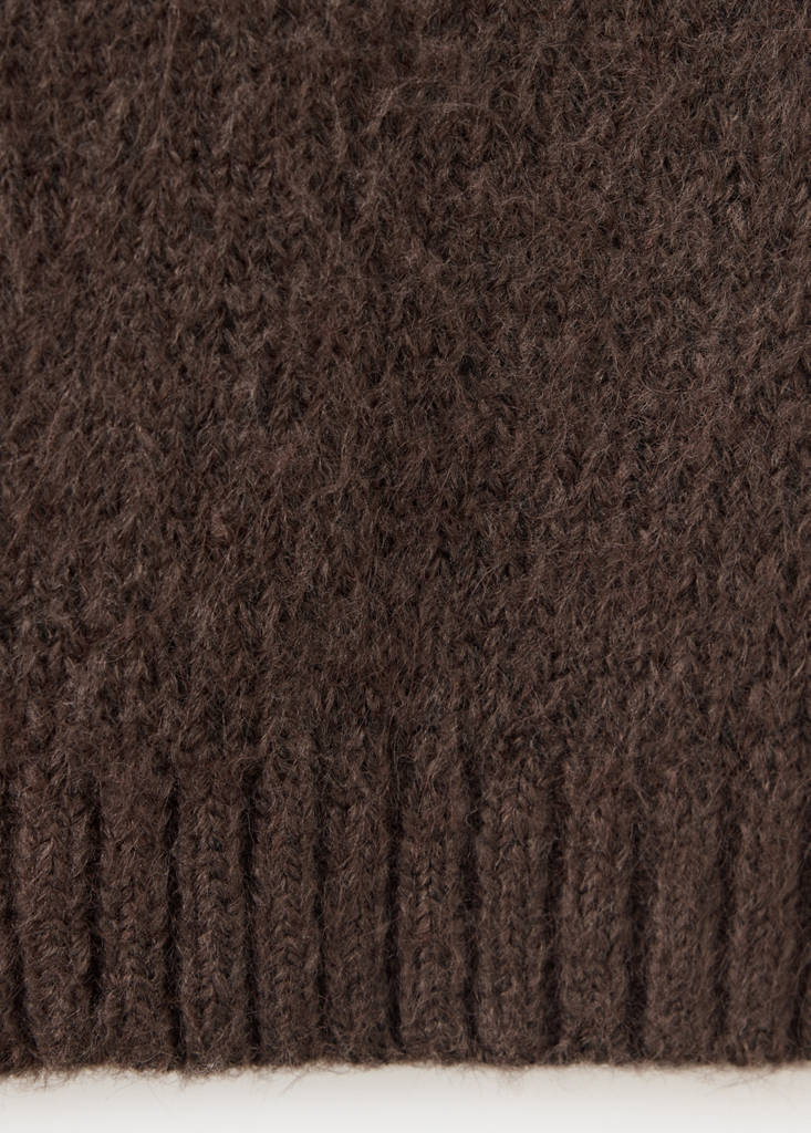 Knitted gilet with buttons - thumbnail 7