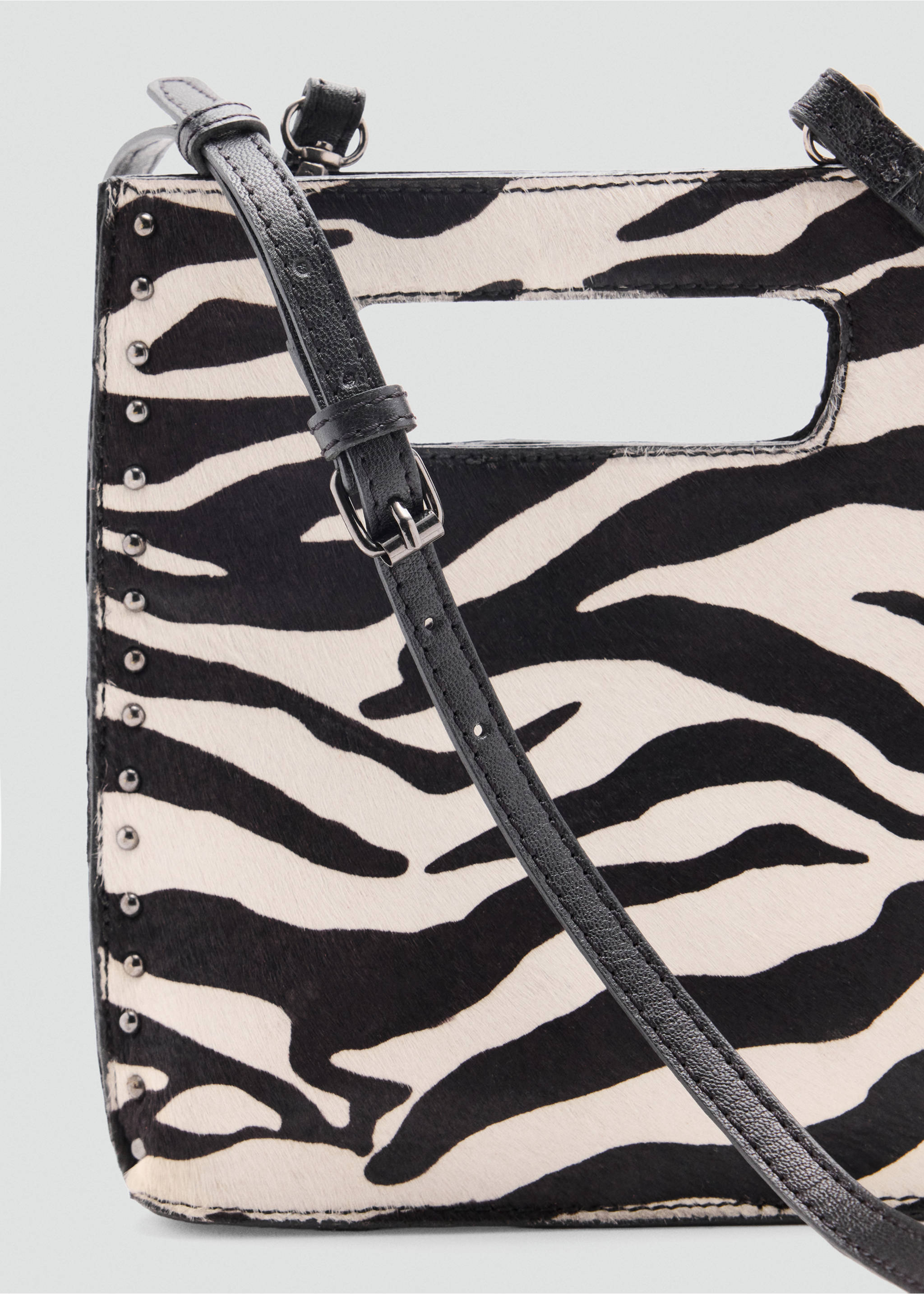 Mini zebra-print leather bag - Details of the article 1, White. Ref: 37057135-00.