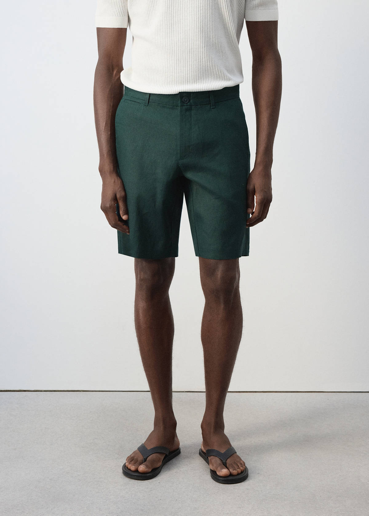 Regular fit 100% linen Bermuda shorts — Dark Green