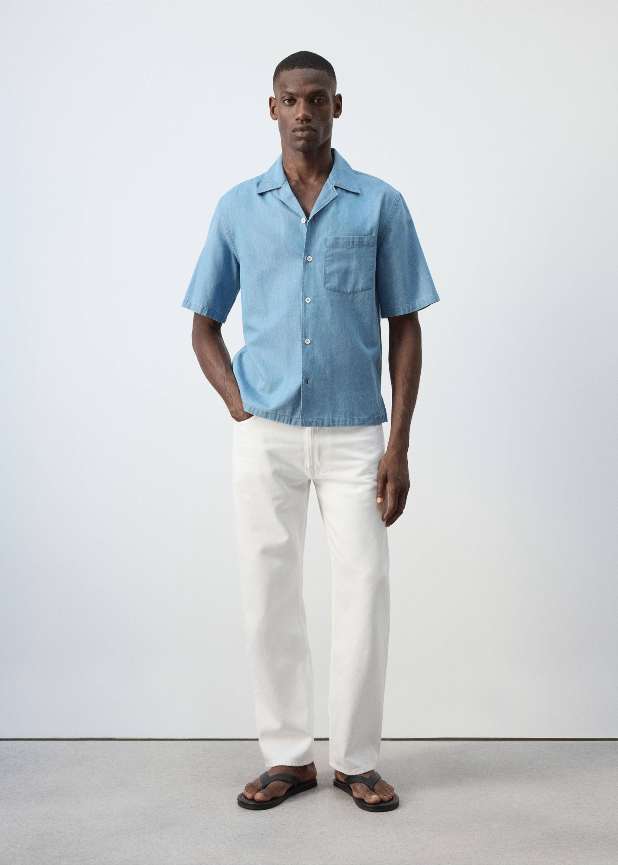 Chemise 100 % coton à col bowling - Plan général, Bleu clair. Ref: 37057773-00.