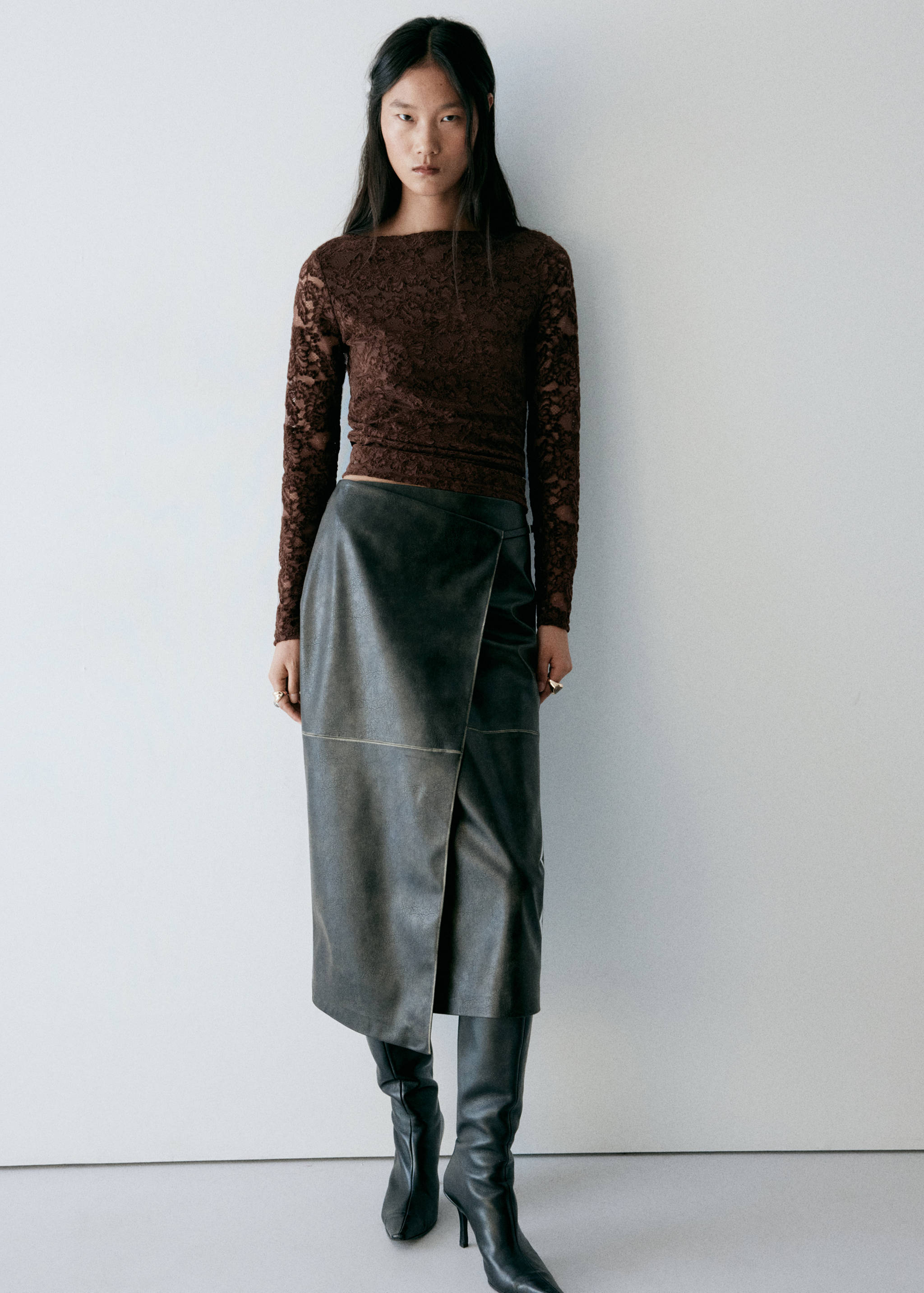 Velvet lace top - General plane