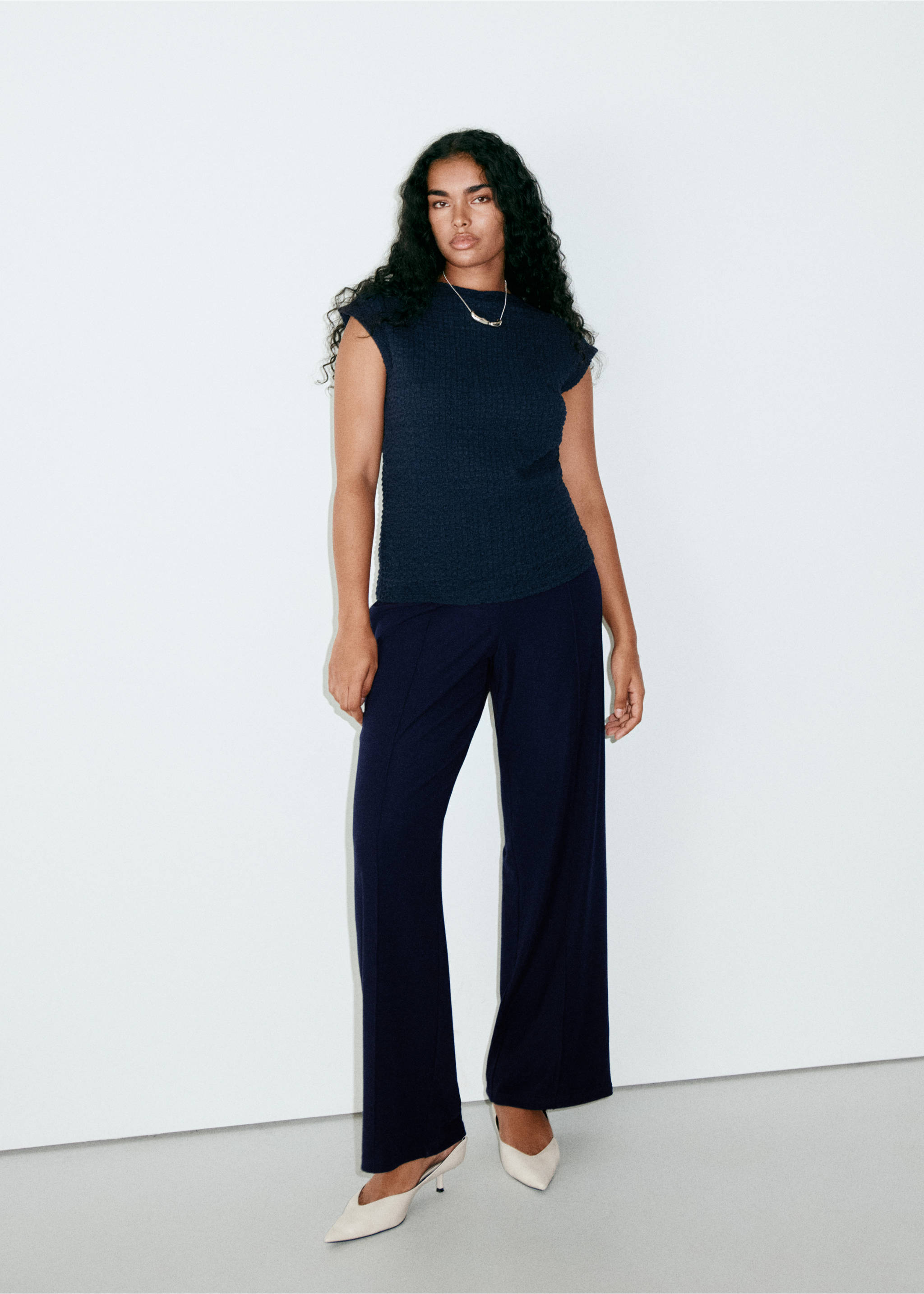 Straight-fit trousers with decorative seams - Details of the article 5, Navy. Ref: 37057782-00.