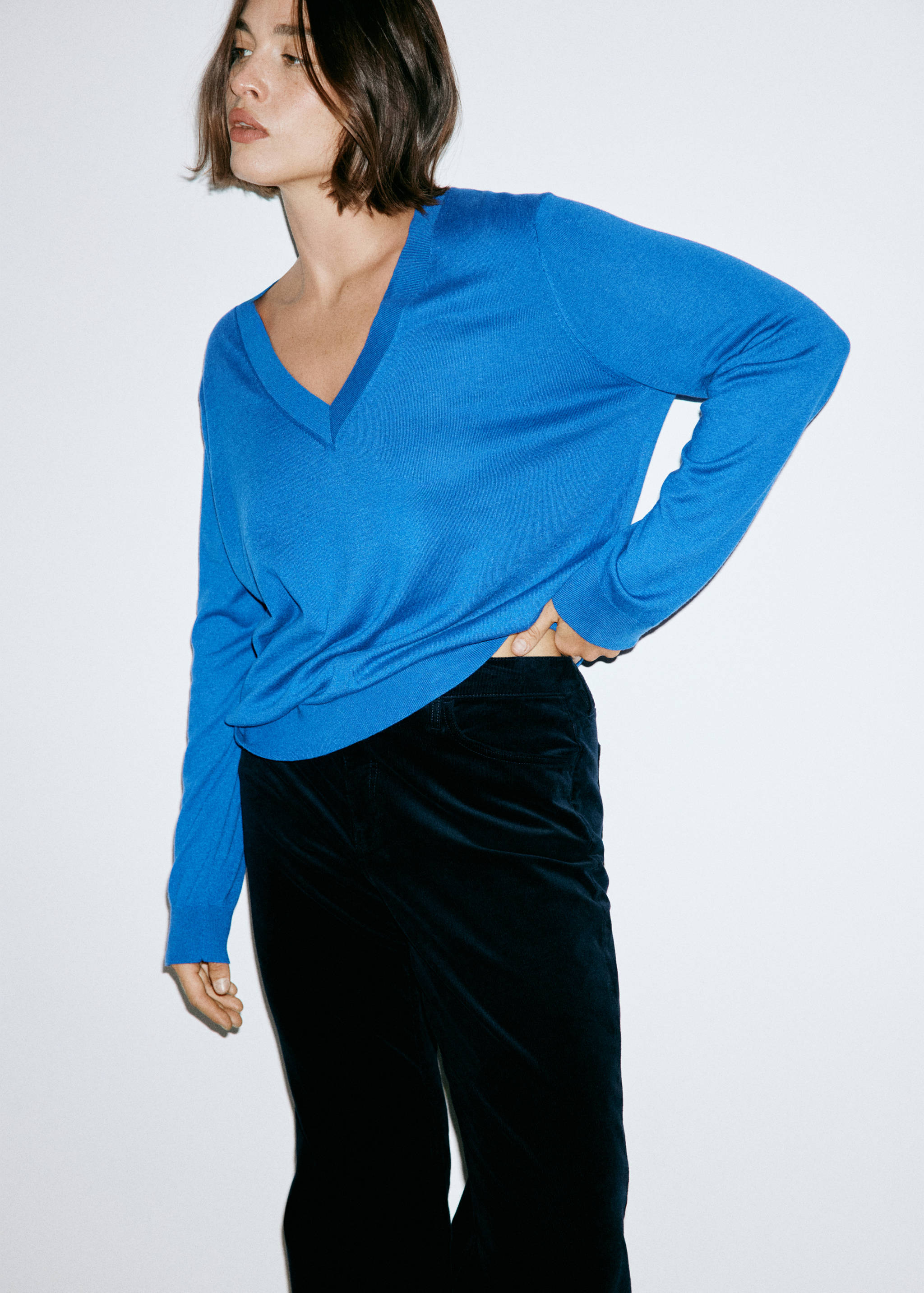 Corduroy flare jeans - Details of the article 6