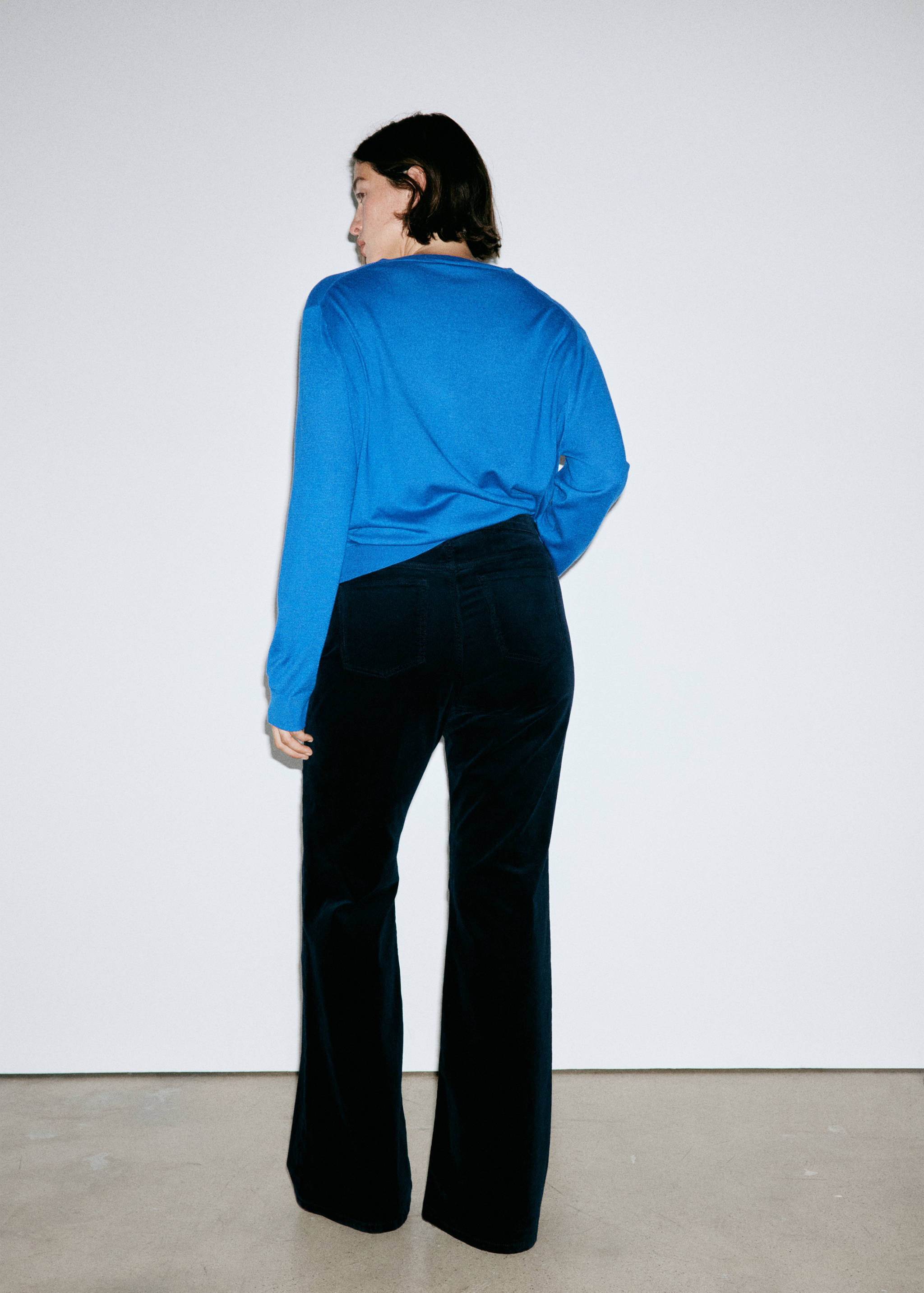Corduroy flare jeans - Details of the article 4