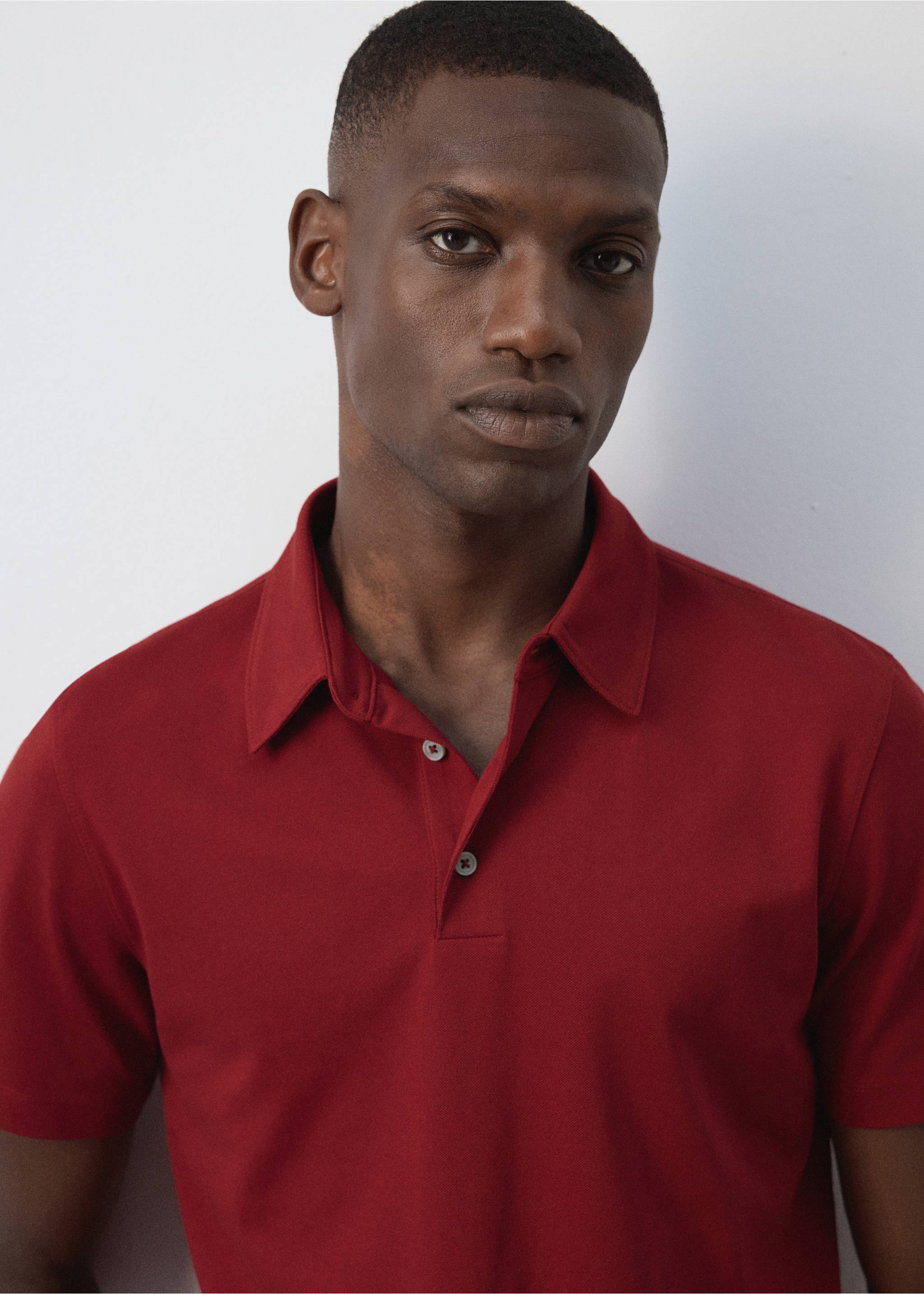 Regular-fit cotton blend polo - Details of the article 1, Medium Red. Ref: 37057790-00.