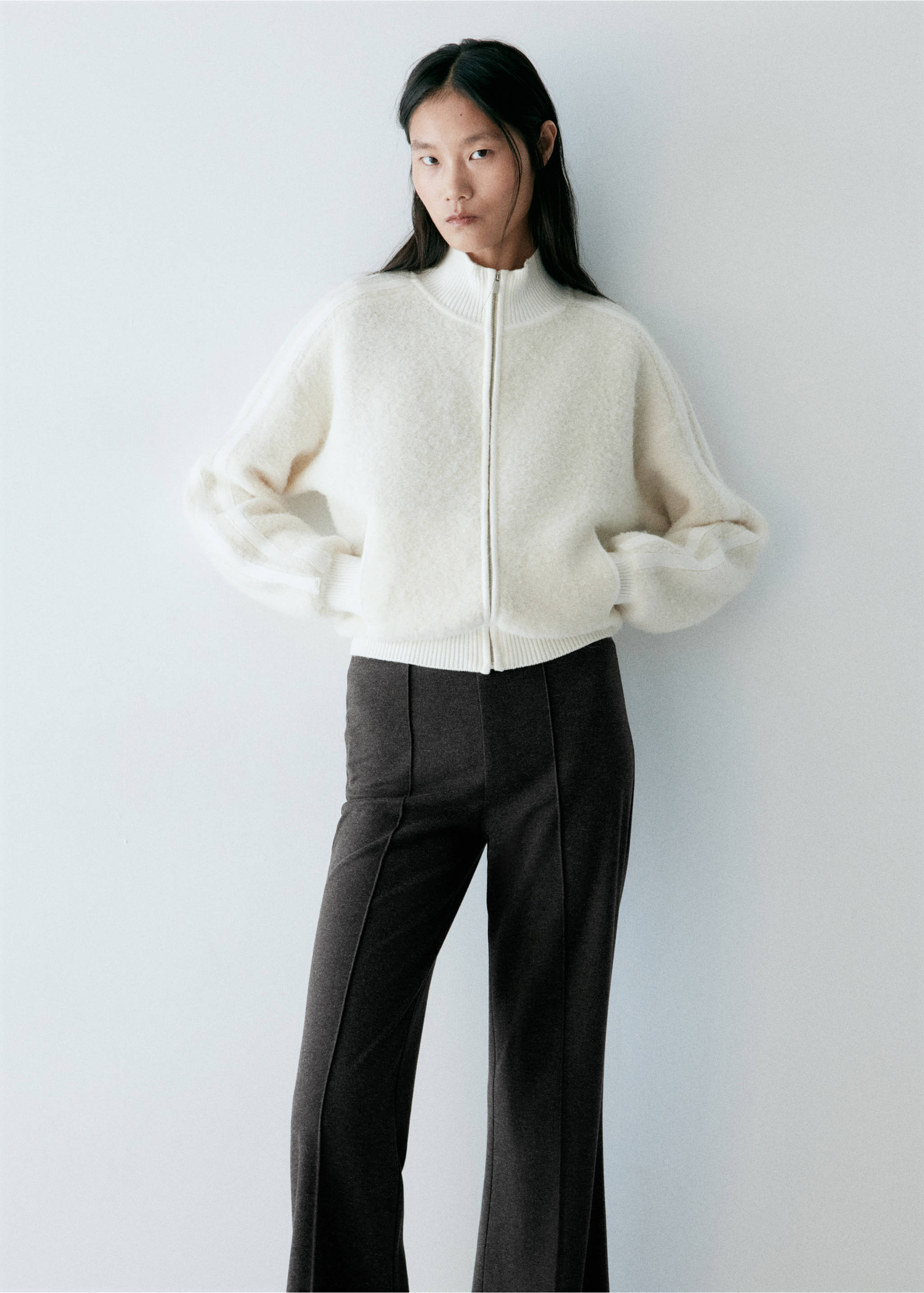 TROUSERS ISA - Details of the article 3, Grey. Ref: 37057792-00.