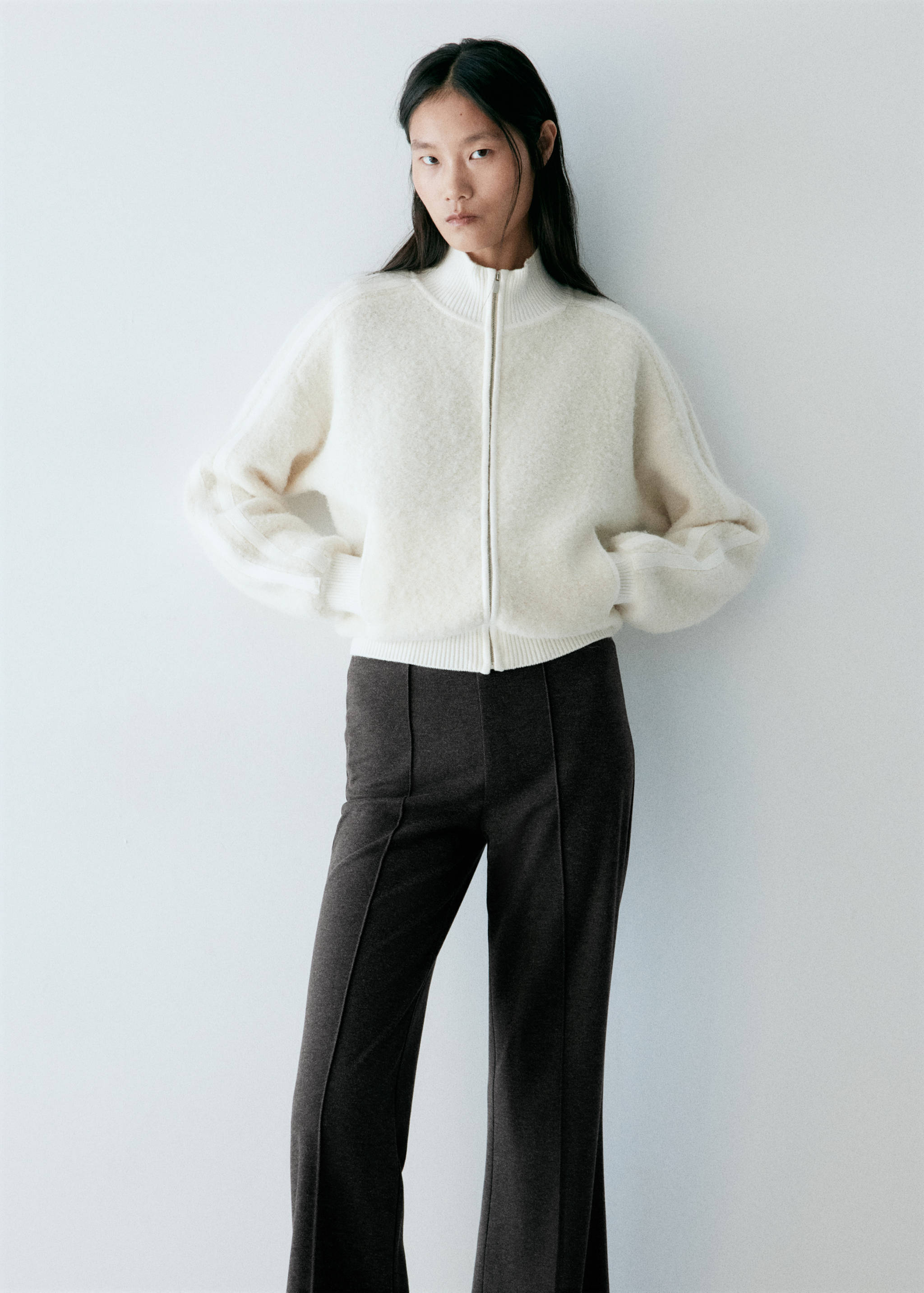 TROUSERS ISA - Details of the article 3
