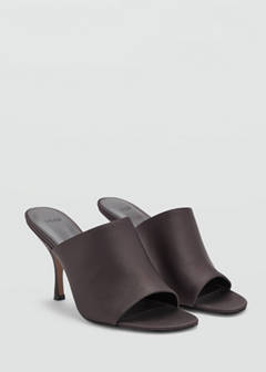 Wide-strap heeled sandal — Chocolate 2