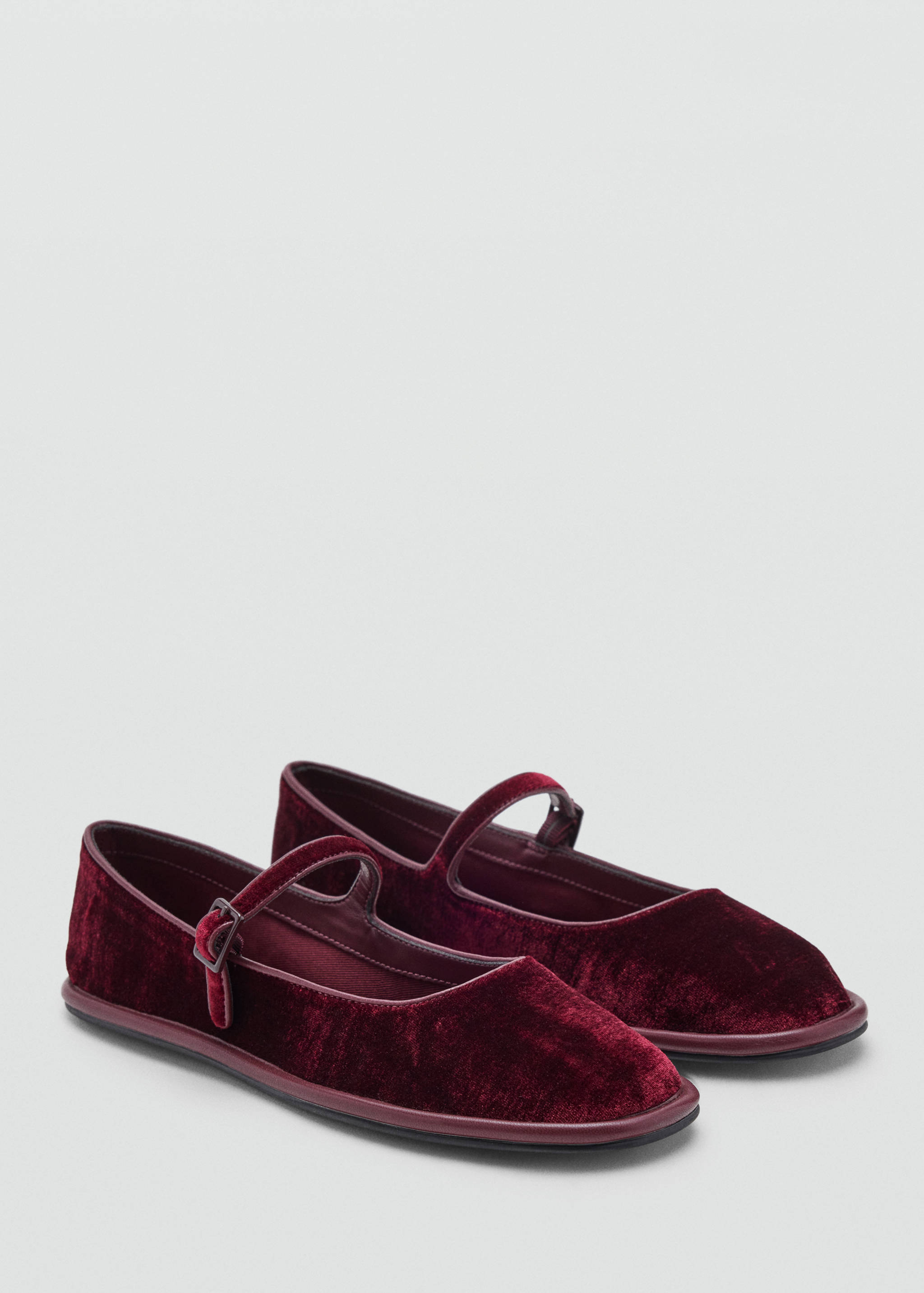 Velvet ballerina pump with buckle - Medium plane