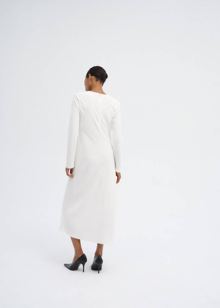 Long-sleeved maxi dress thumbnail 3