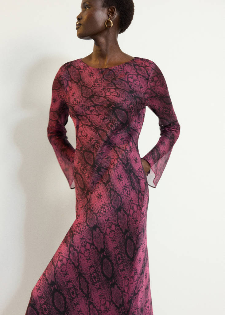 Animal print dress with flared sleeves - angle 1
