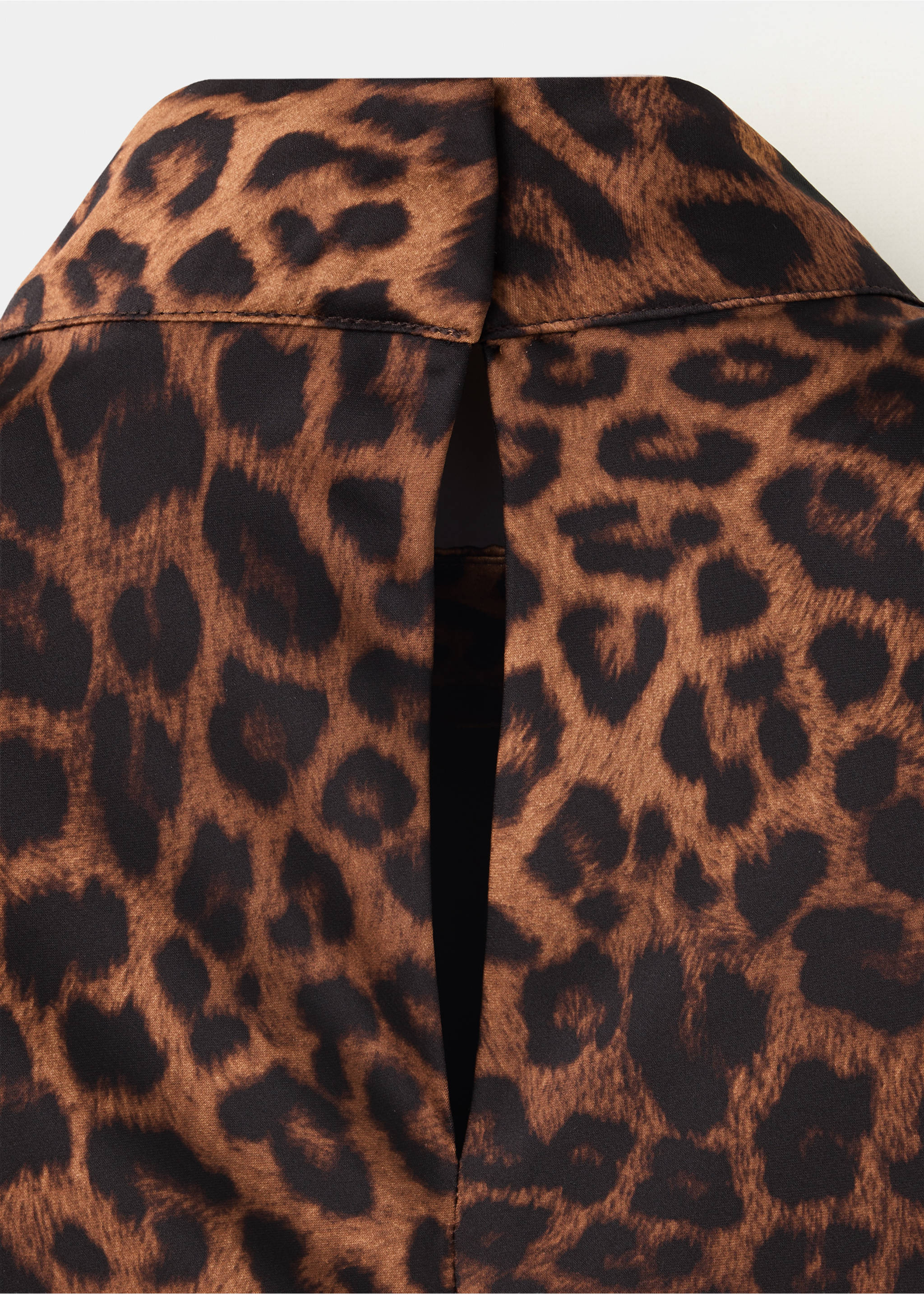 DRESS JASON2 - Details of the article 8, Brown. Ref: 37057813-00.
